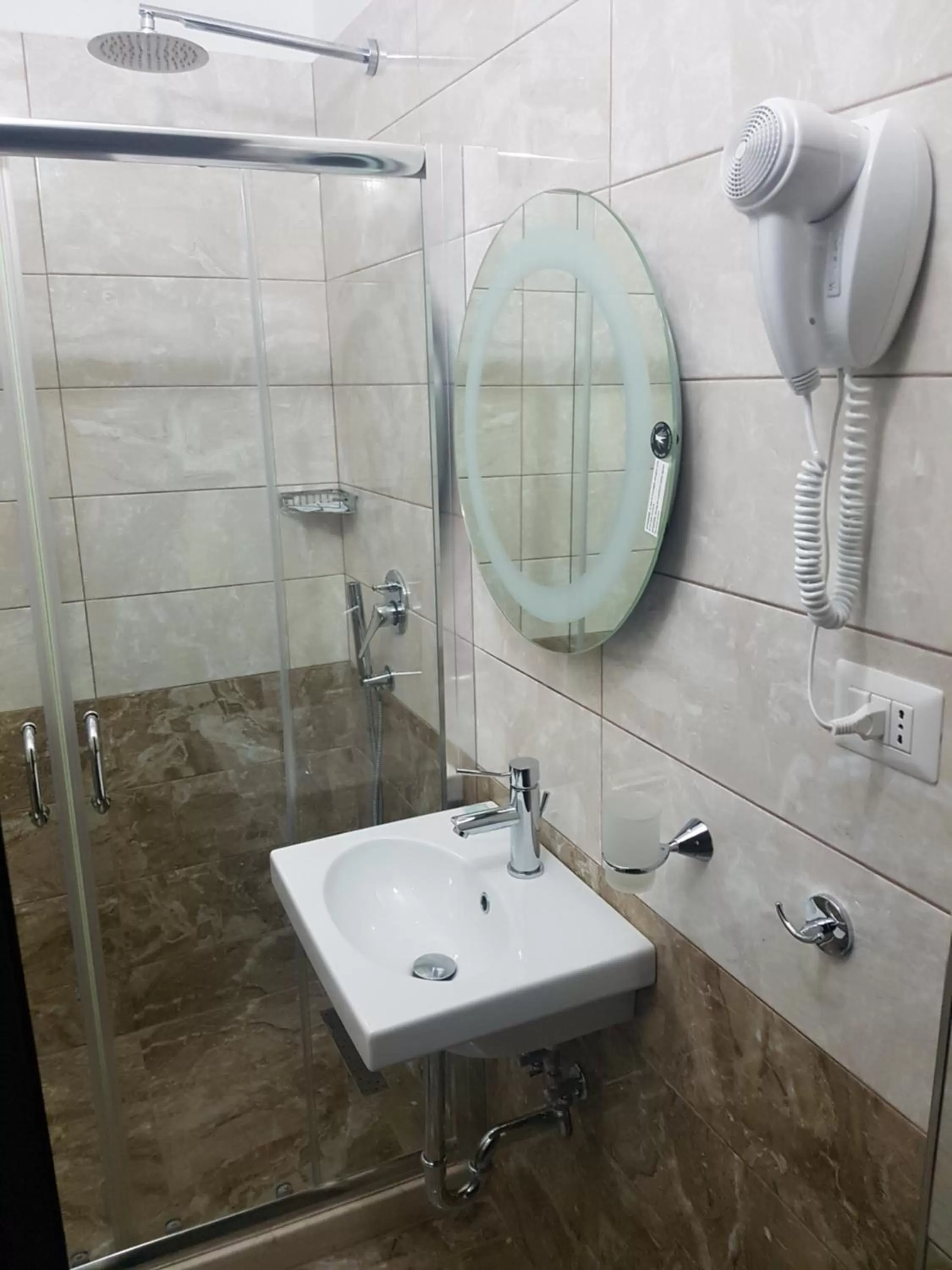 Bathroom in Bristol Hotel Tirana