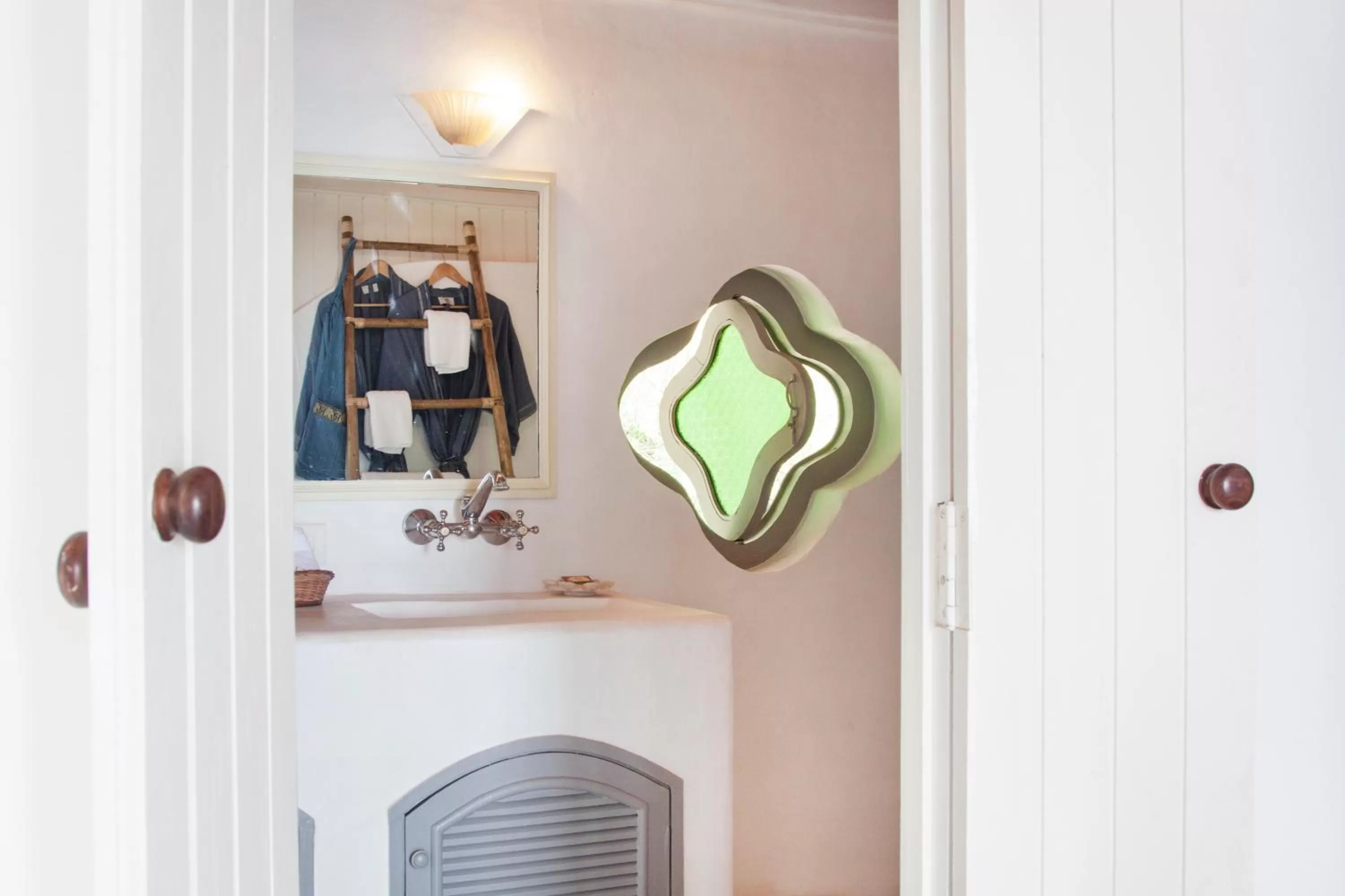 Bathroom in Ahilya By The Sea