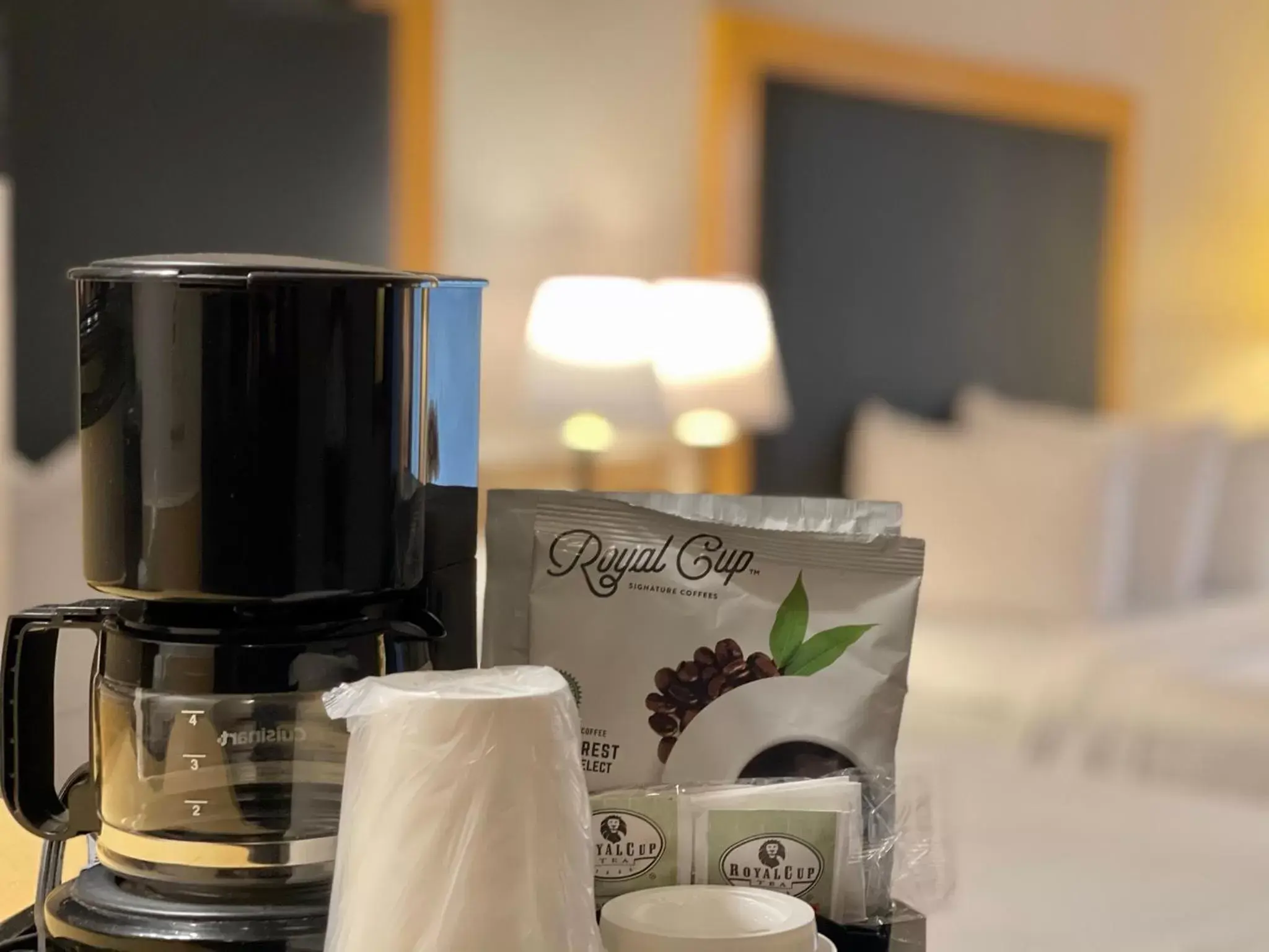 Coffee/tea facilities in Zion Inn & Suites