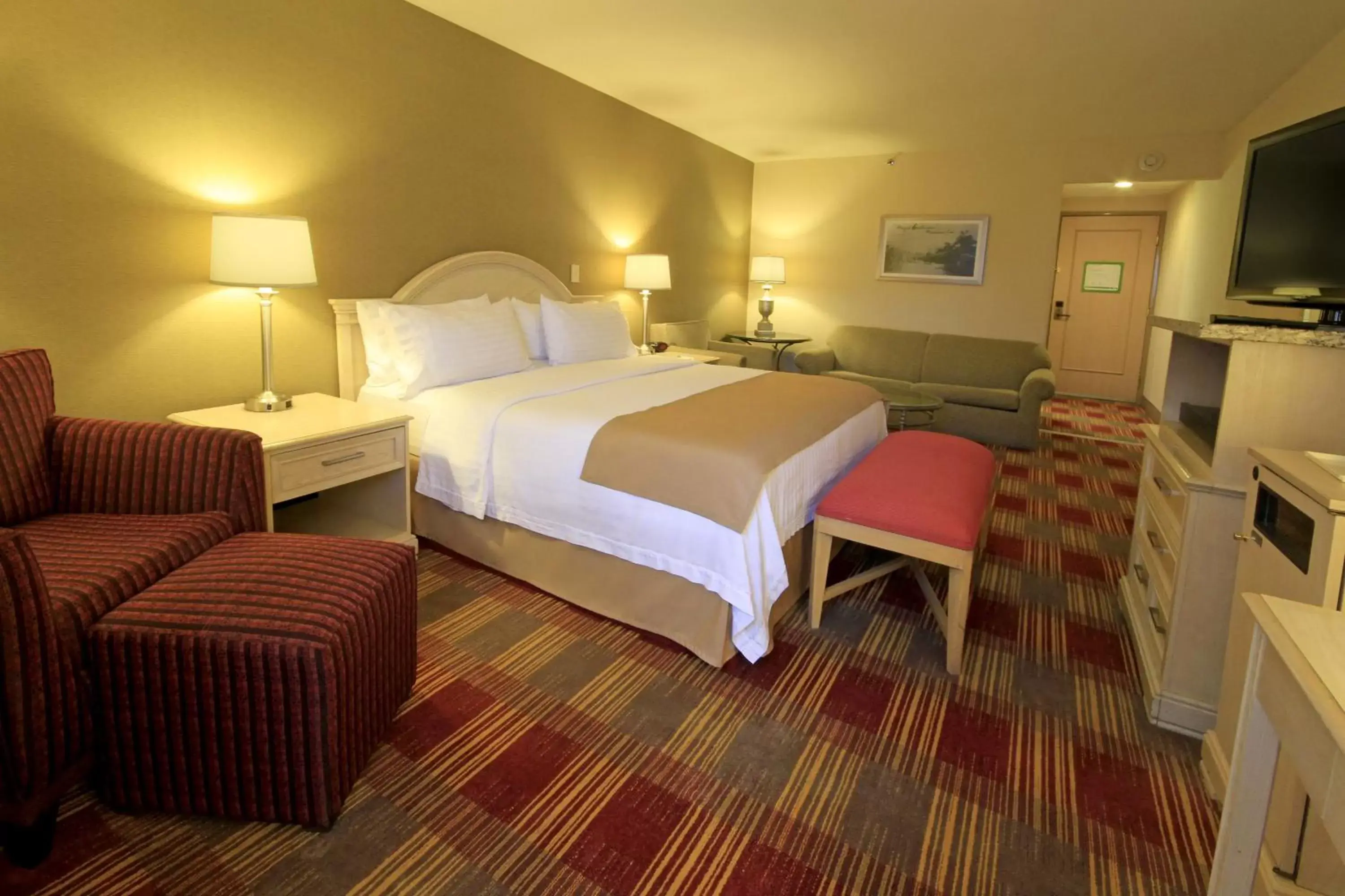 Photo of the whole room, Bed in Holiday Inn Monclova, an IHG Hotel