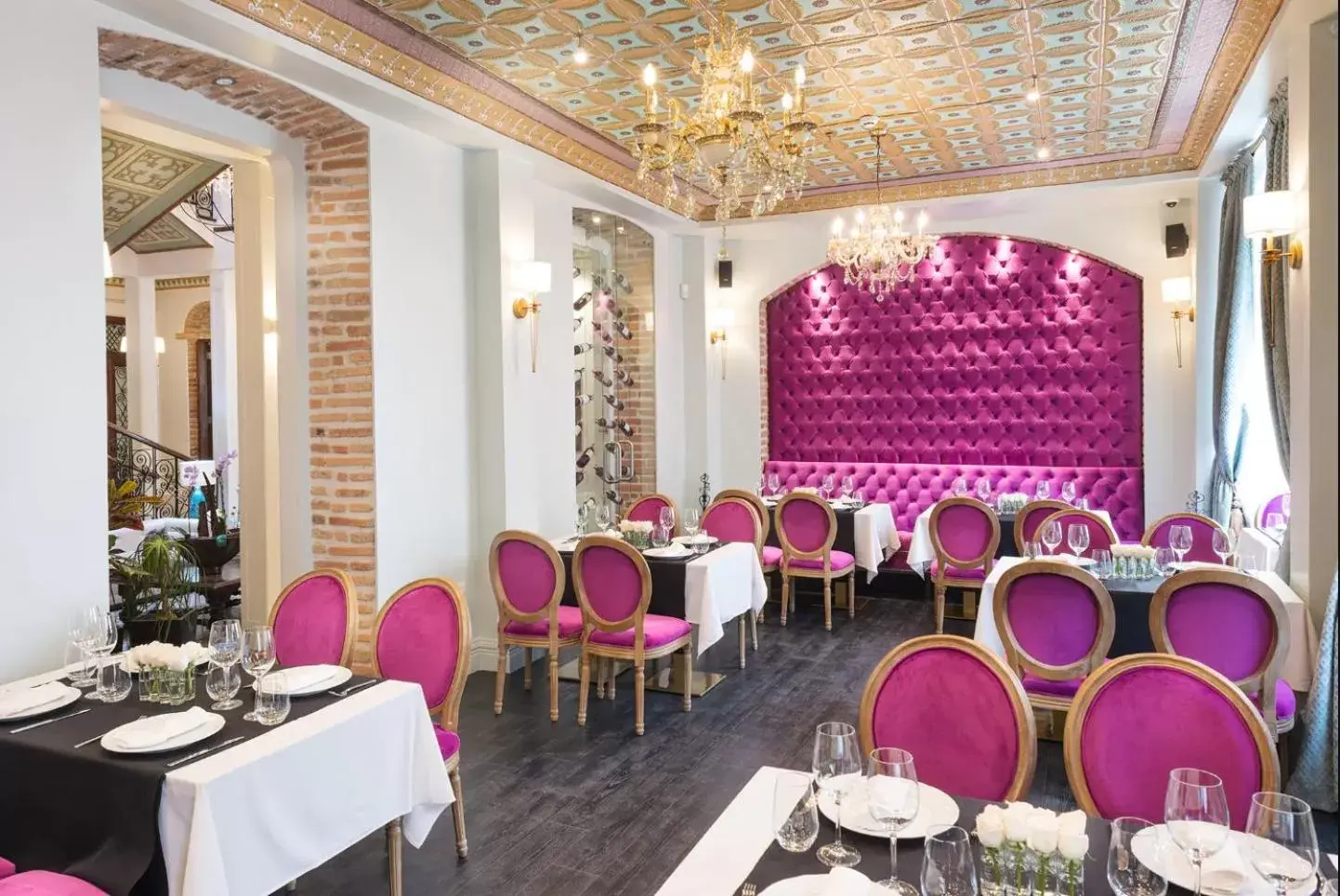 Restaurant/places to eat in Itza Hotel Boutique Internacional Restaurant/places to eat in Itza Hotel Boutique Internacional