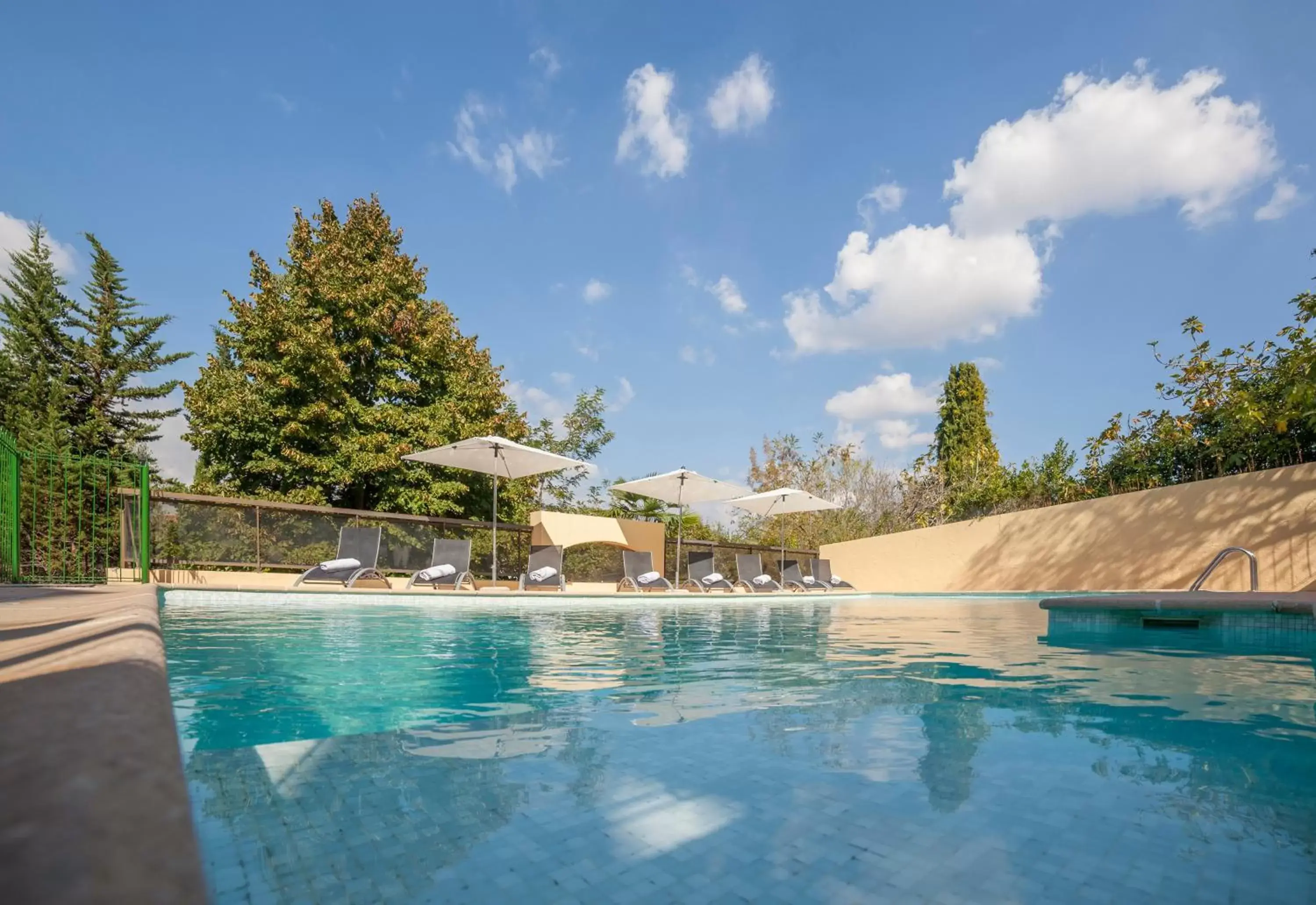 Swimming pool in Le Club Mougins