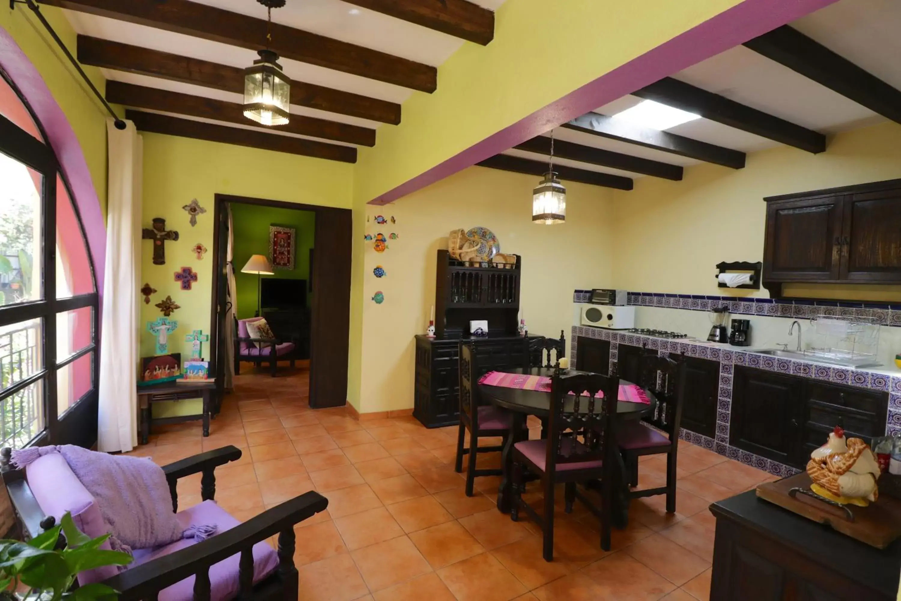 Kitchen or kitchenette in Casa Mia Suites