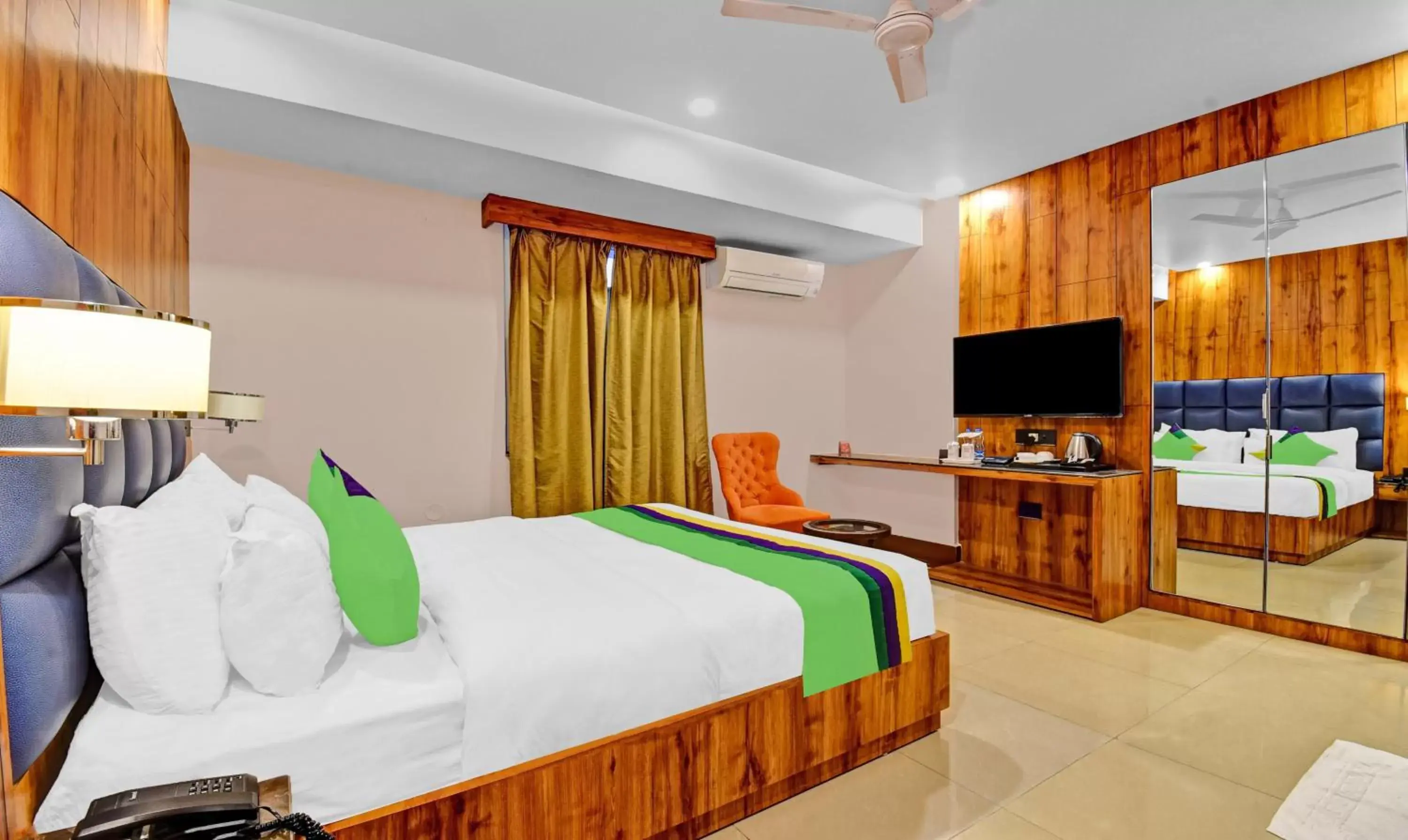 Deluxe Double Room - single occupancy in Treebo Trend The Pearl Bliss Deluxe Double Room - single occupancy in Treebo Trend The Pearl Bliss