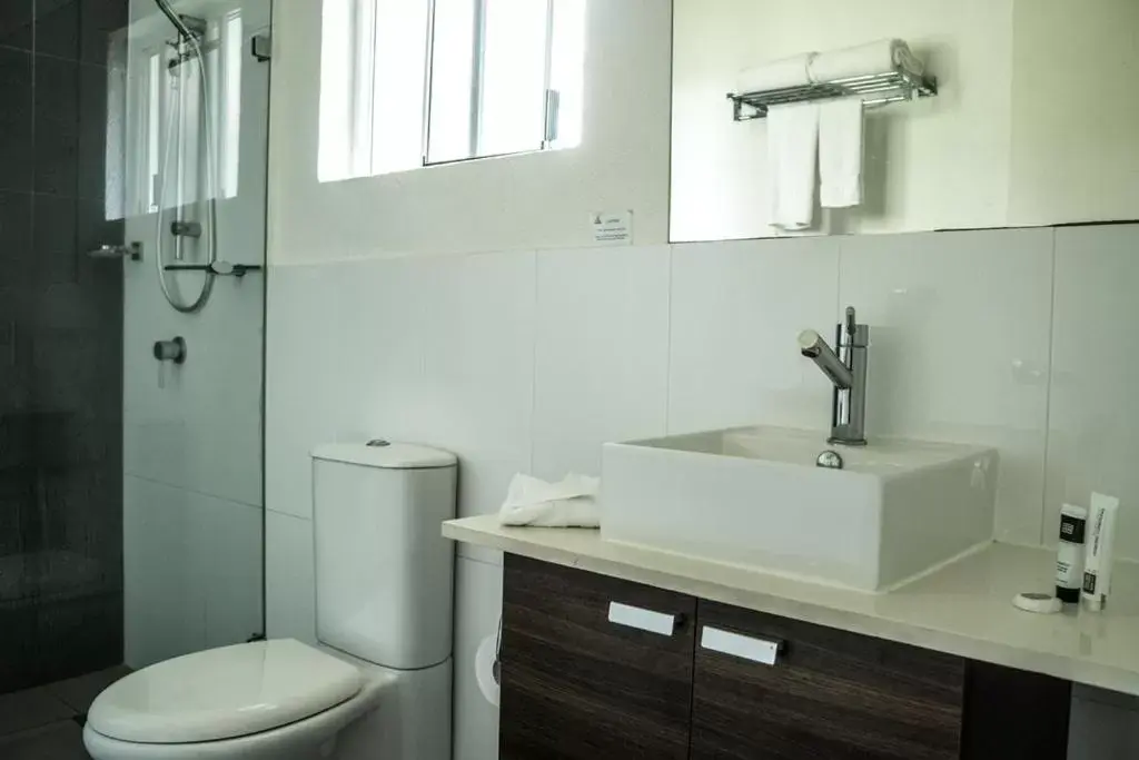 Bathroom in Reef Resort Villas Port Douglas