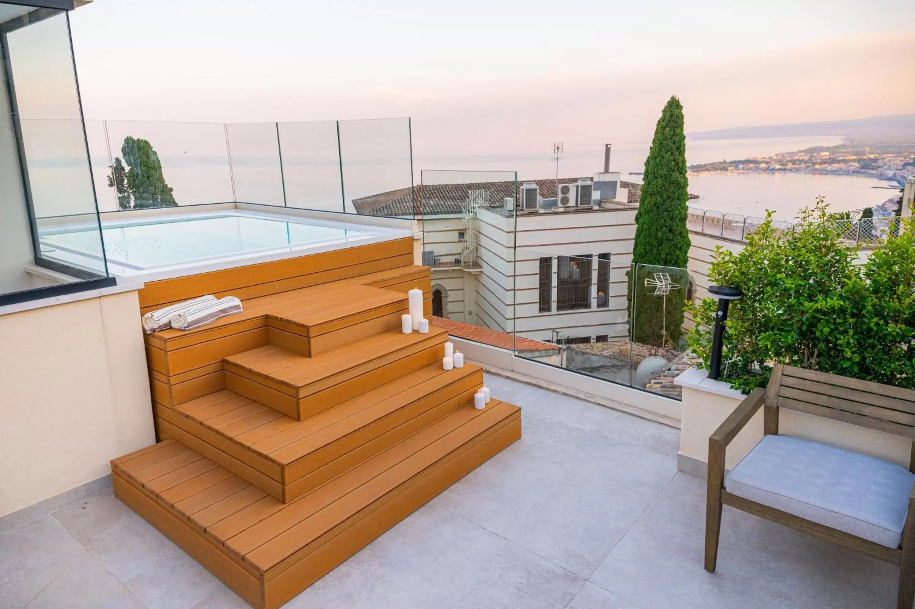 Balcony/Terrace in Naxi Suites