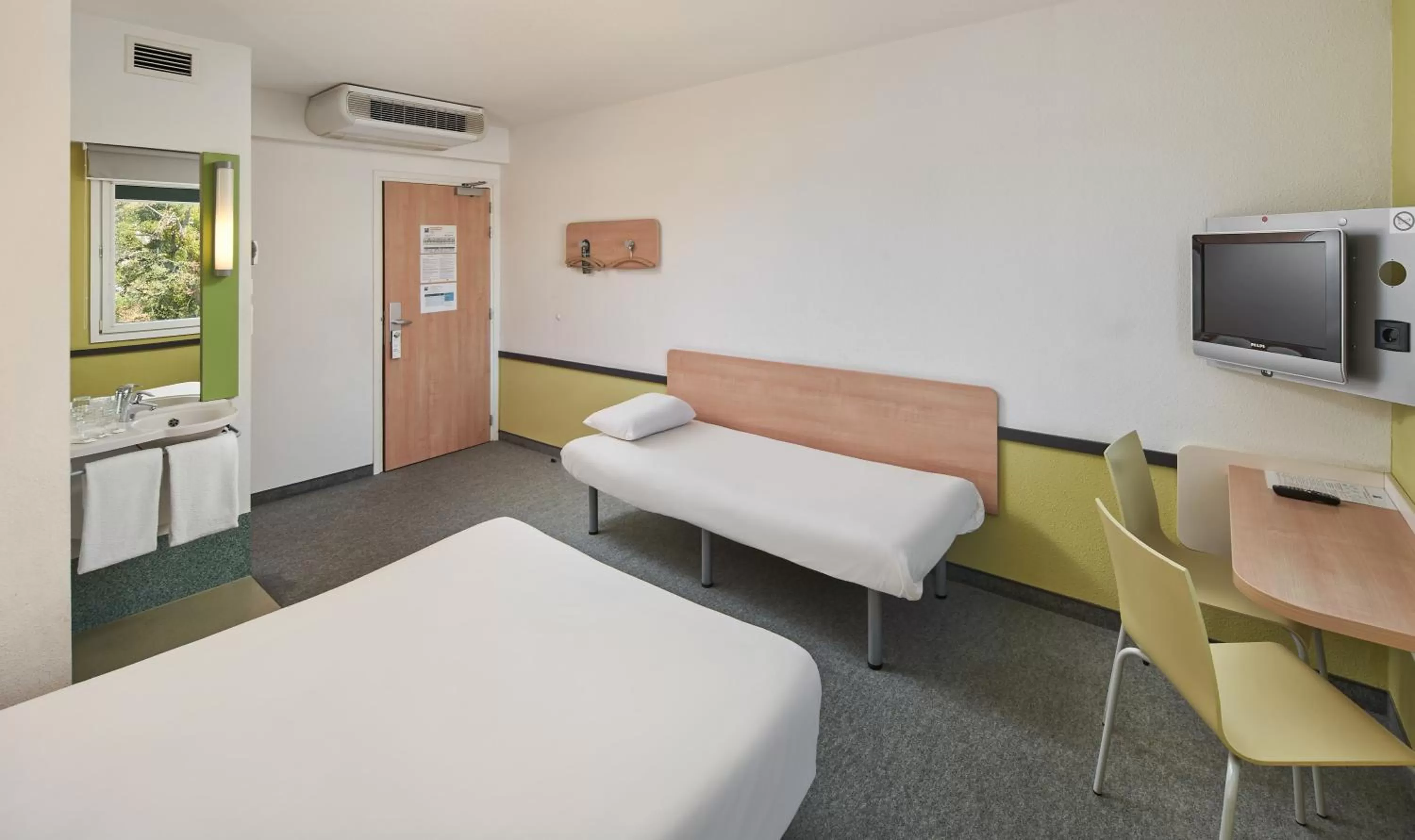 Bed in ibis budget Wrocław Południe