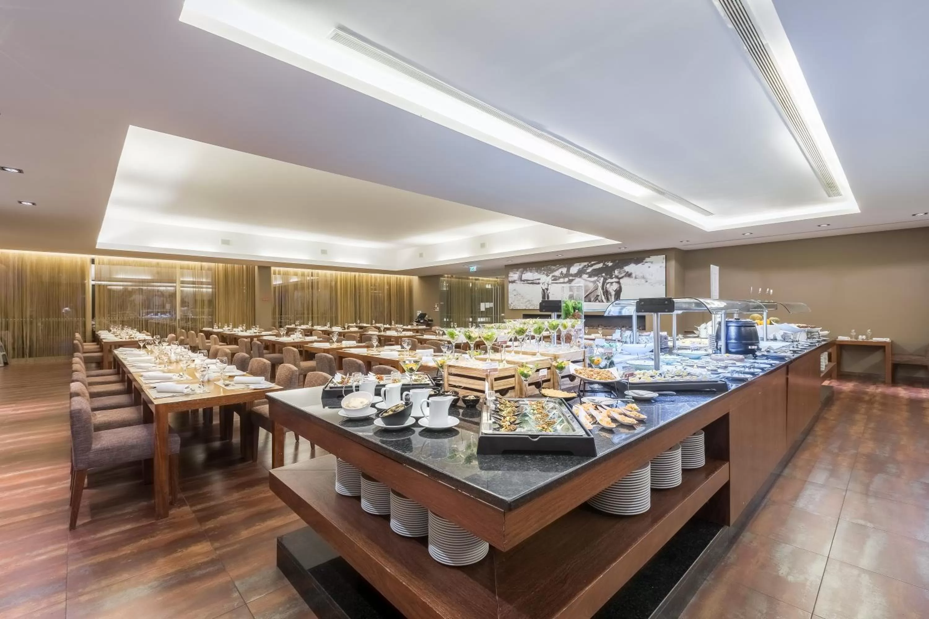 Restaurant/places to eat in AP Lago Montargil - Conference & SPA