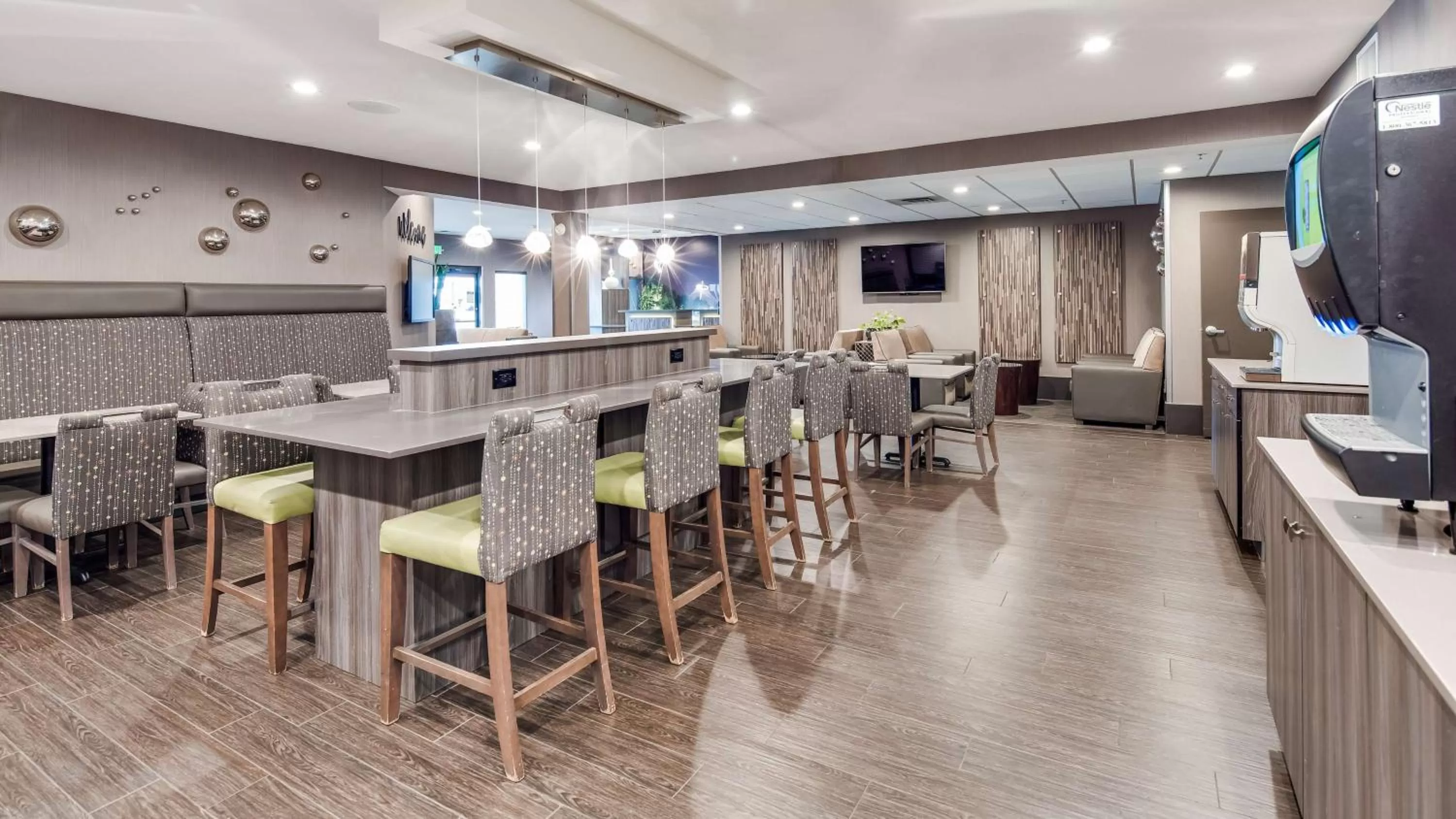 Restaurant/places to eat in Best Western Plus Spokane North