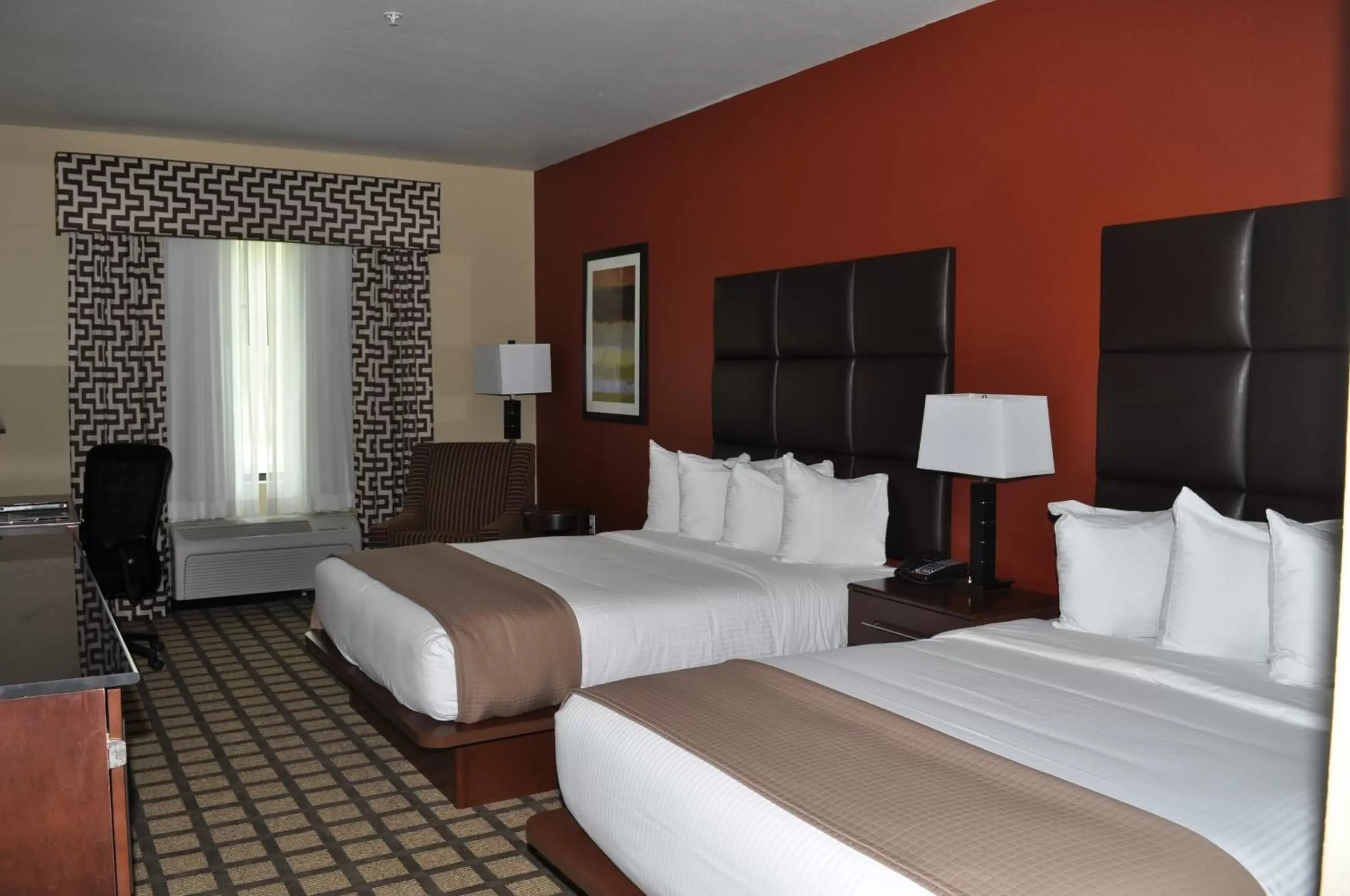 Queen Room with Two Queen Beds - Non-Smoking in Comfort Inn & Suites Fort Smith I-540