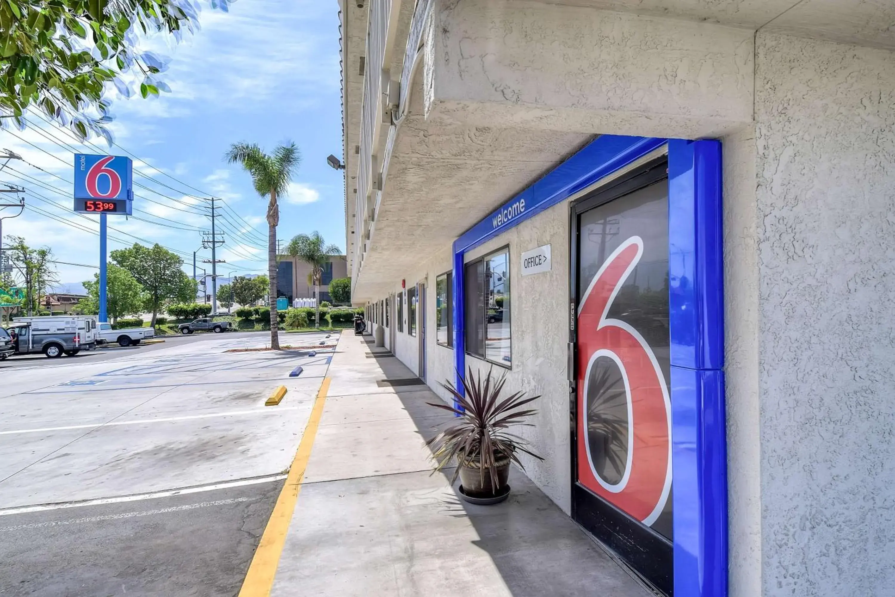 Property building in Motel 6-Corona, CA