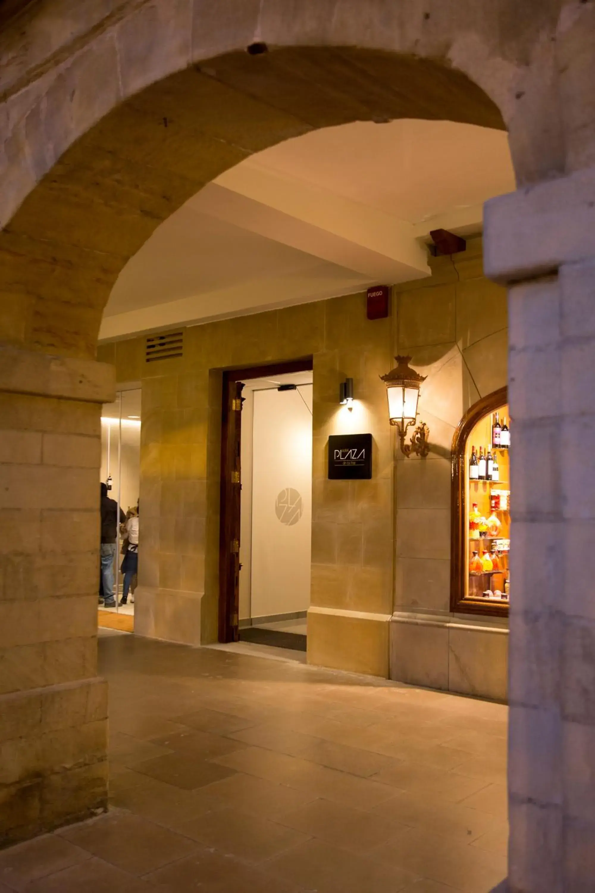 Lobby/Reception in Hotel Plaza De La Paz