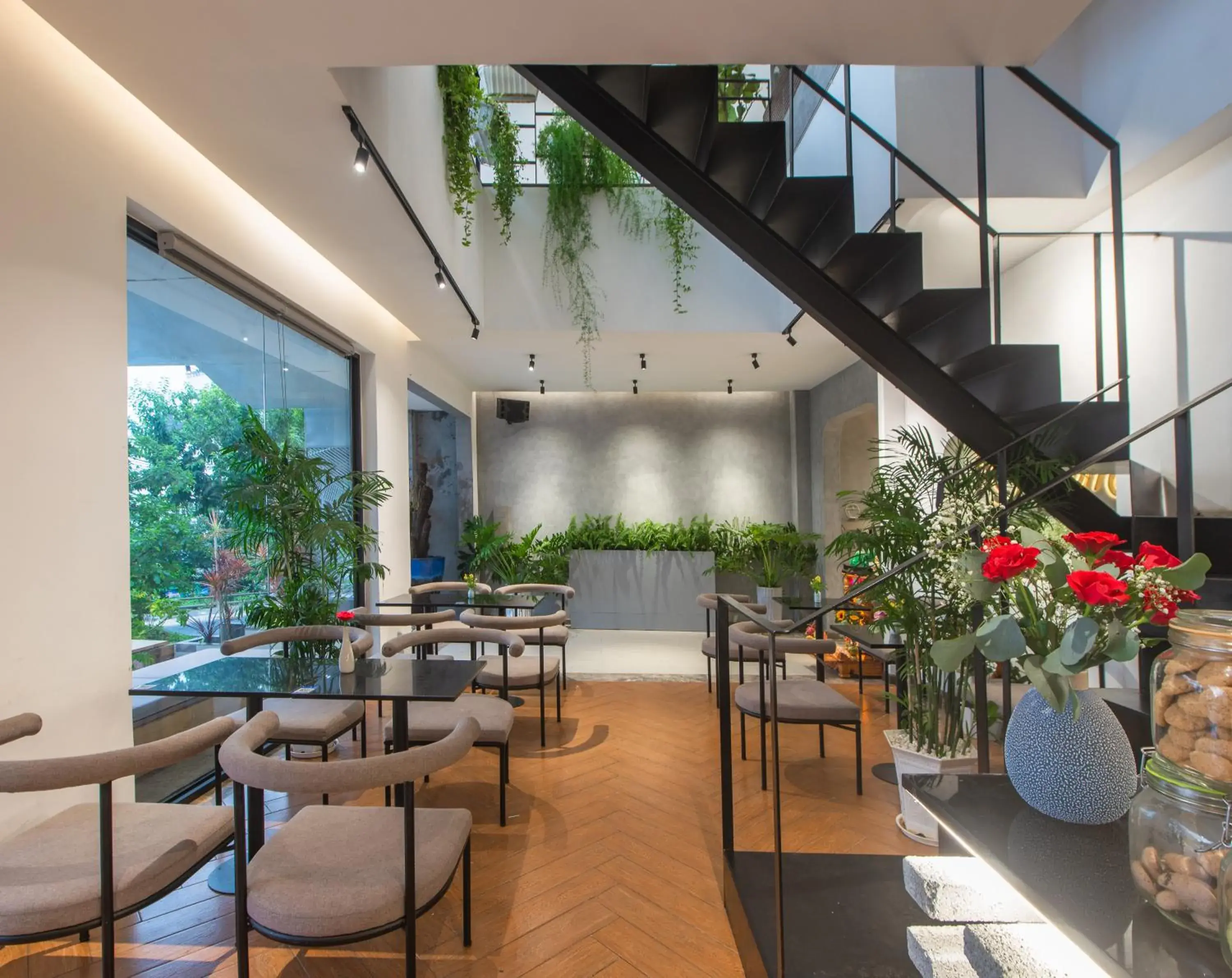 Restaurant/places to eat in Tasme Hotel Restaurant/places to eat in Tasme Hotel