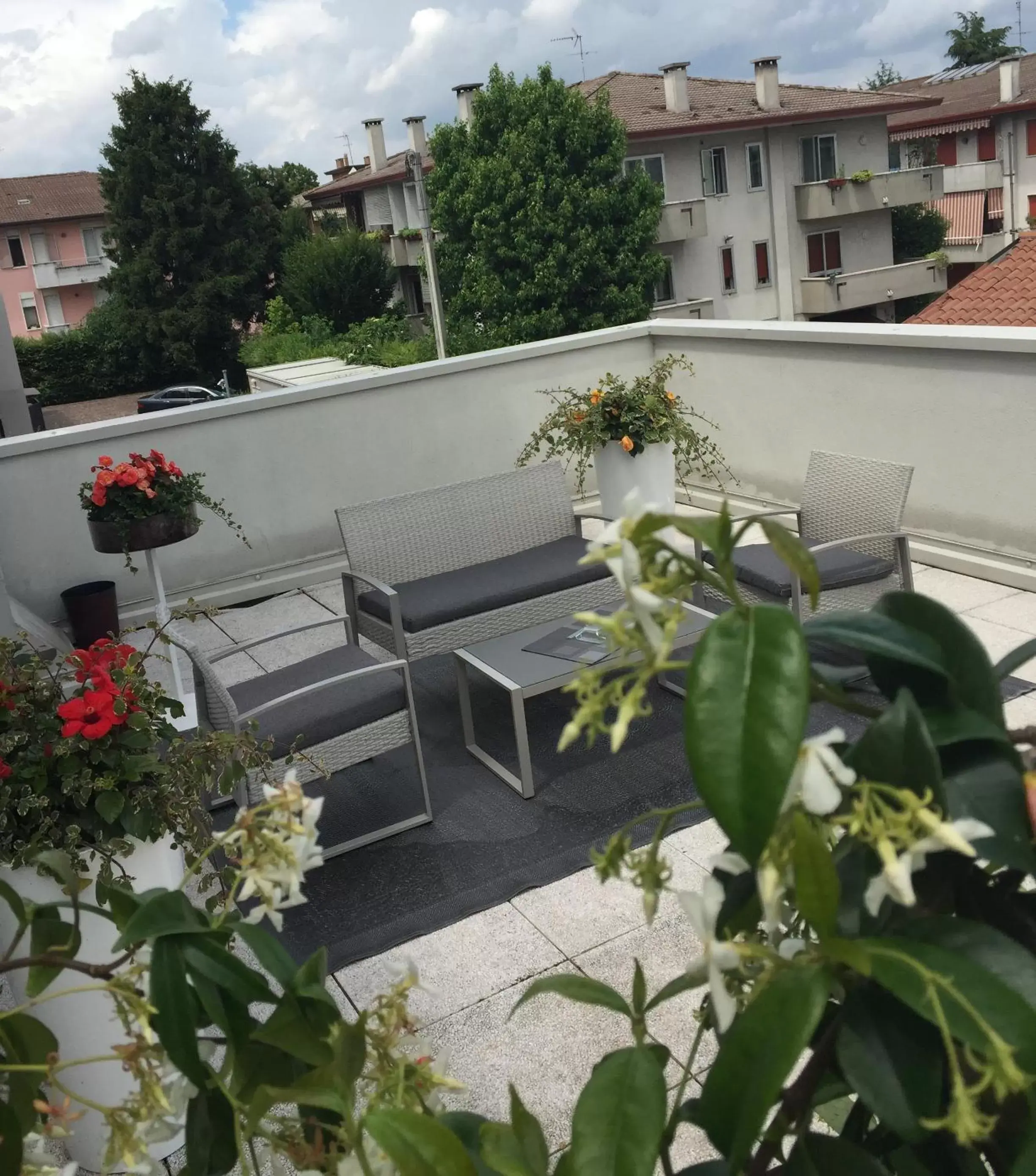 Balcony/Terrace, Patio/Outdoor Area in Hotel Vittoria