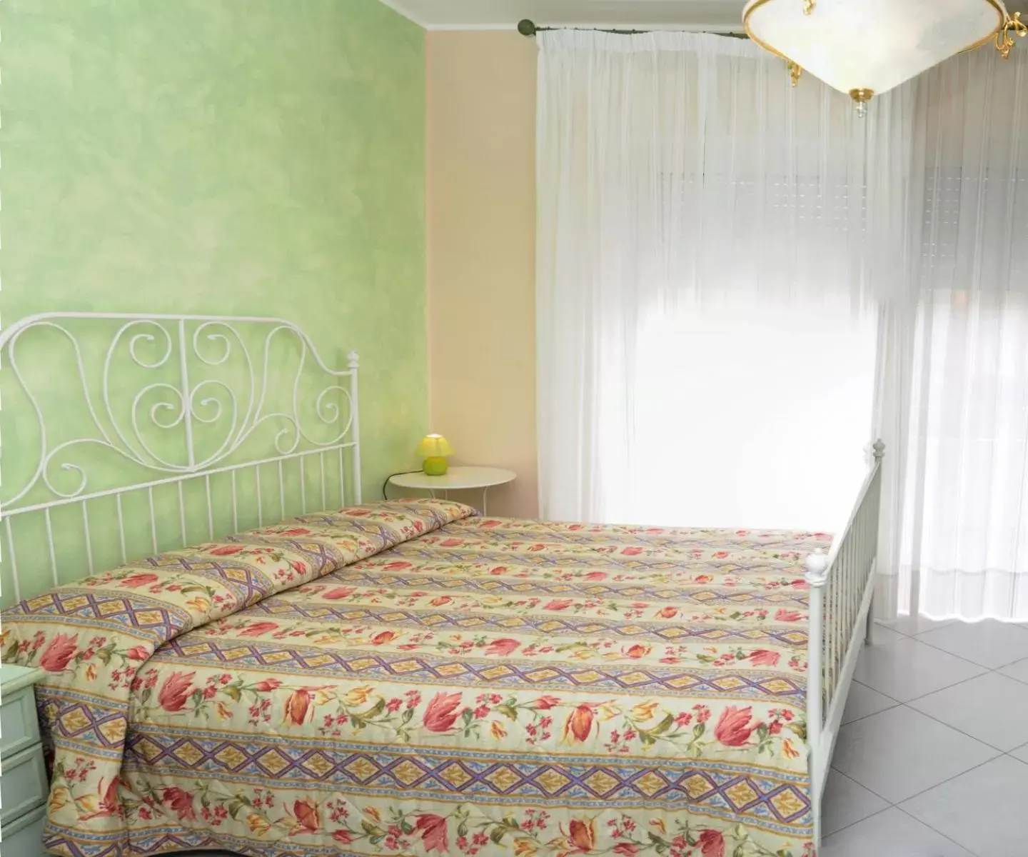 Photo of the whole room, Bed in B&B Mediterranea Sea House