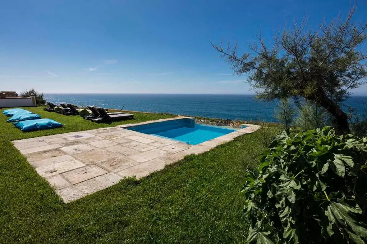 Pool view, Swimming Pool in Chalet O Amorzinho Sintra Praia