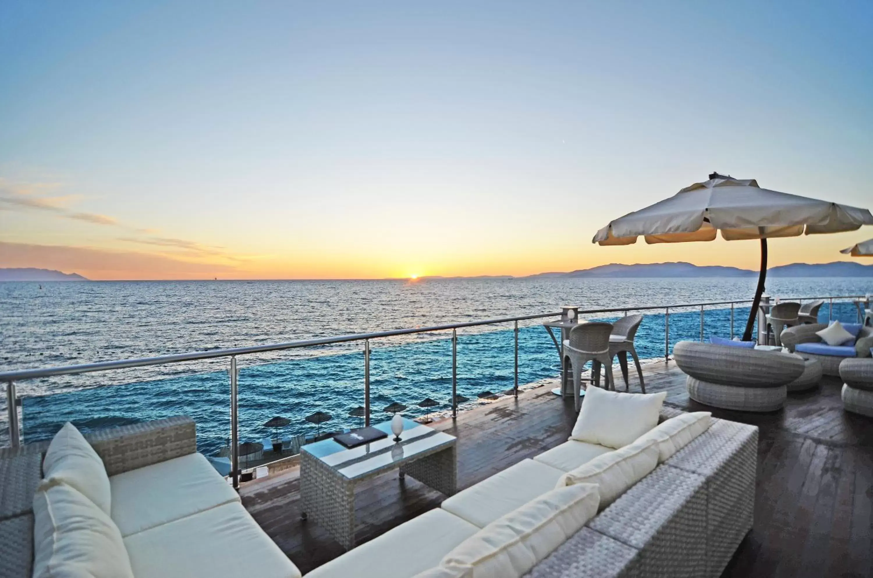 Balcony/Terrace in Charisma De Luxe Hotel