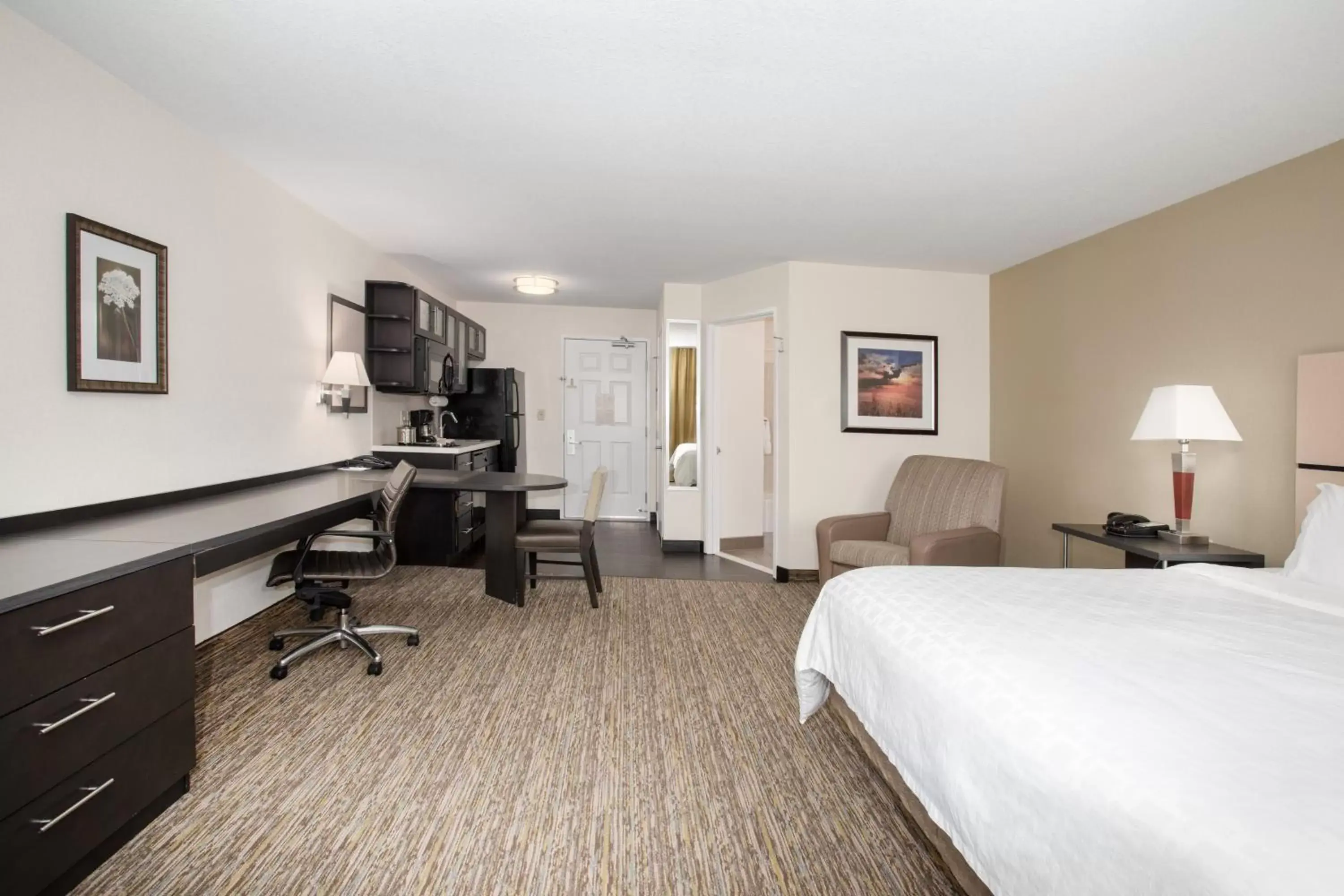 Bedroom in Candlewood Suites Manhattan, an IHG Hotel