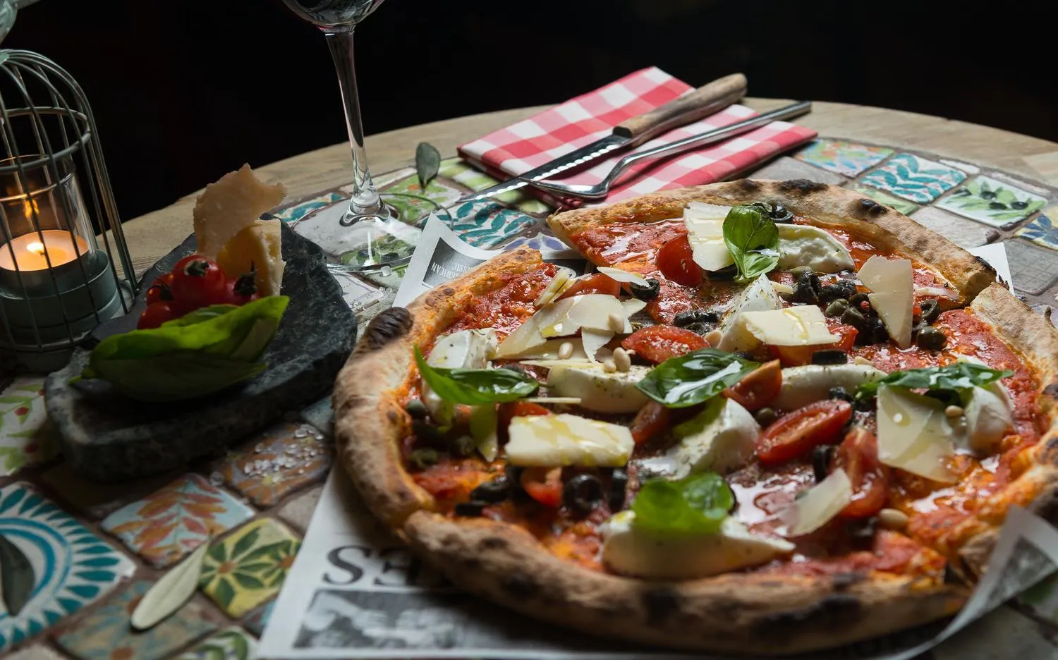 Restaurant/places to eat in Tuvana Hotel