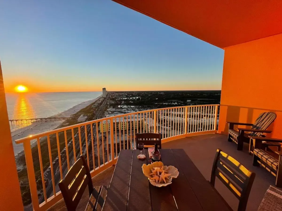 Sunrise/Sunset in Calypso 3-2303 Penthouse Level w/ Incredible View!