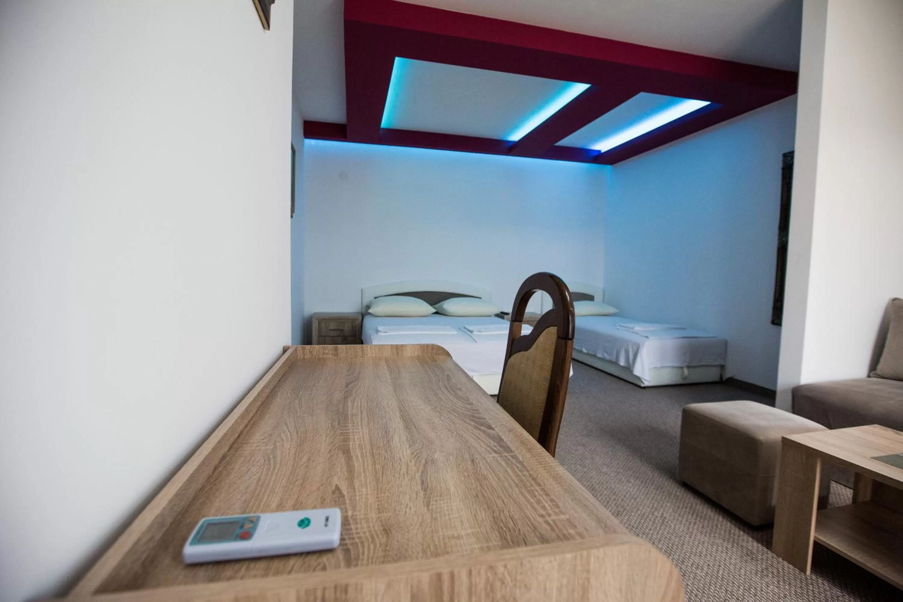 Photo of the whole room, Bed in Motel Aura