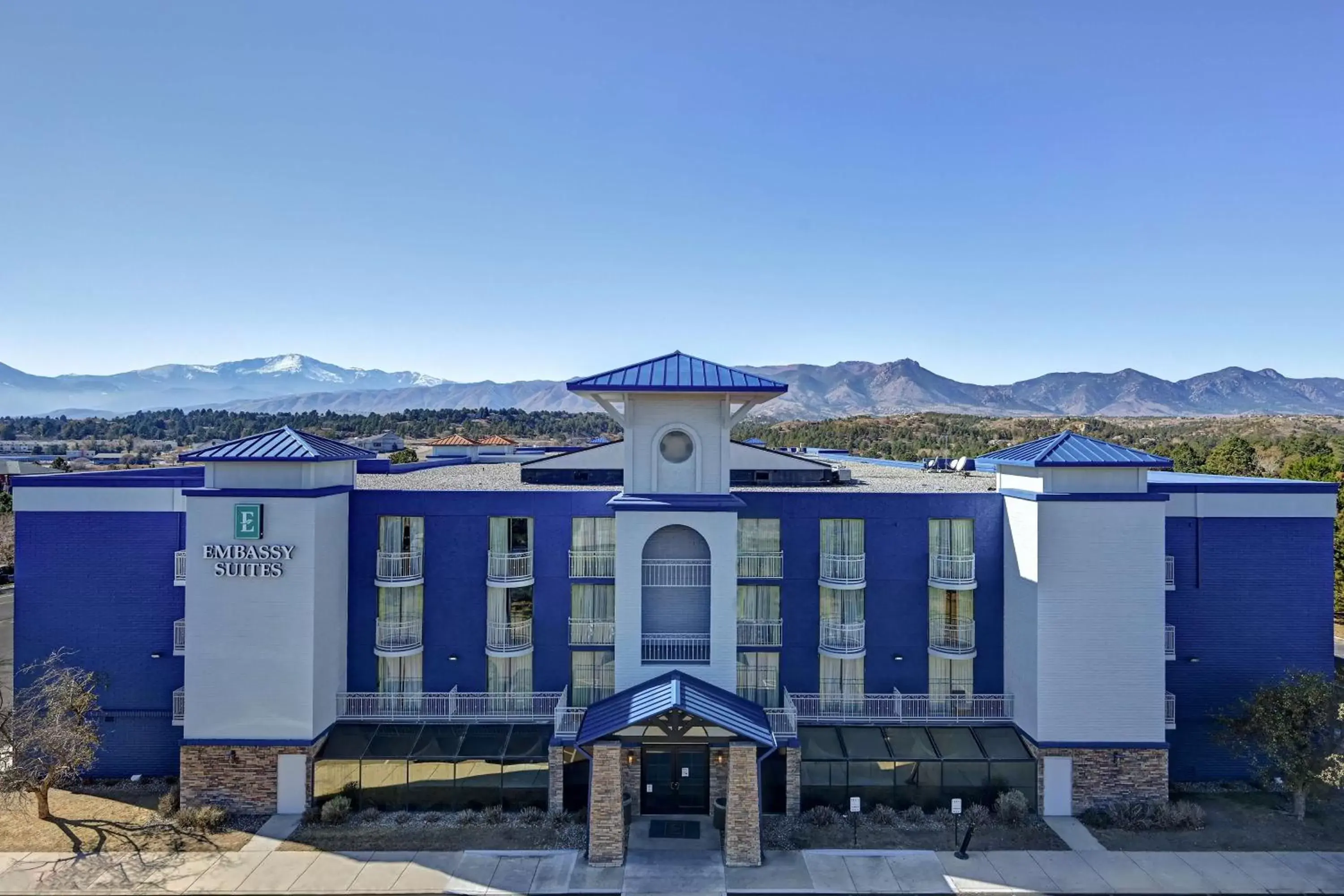 Property Building in Embassy Suites by Hilton Colorado Springs