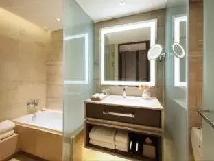 Bathroom in Paradise Hotel Busan