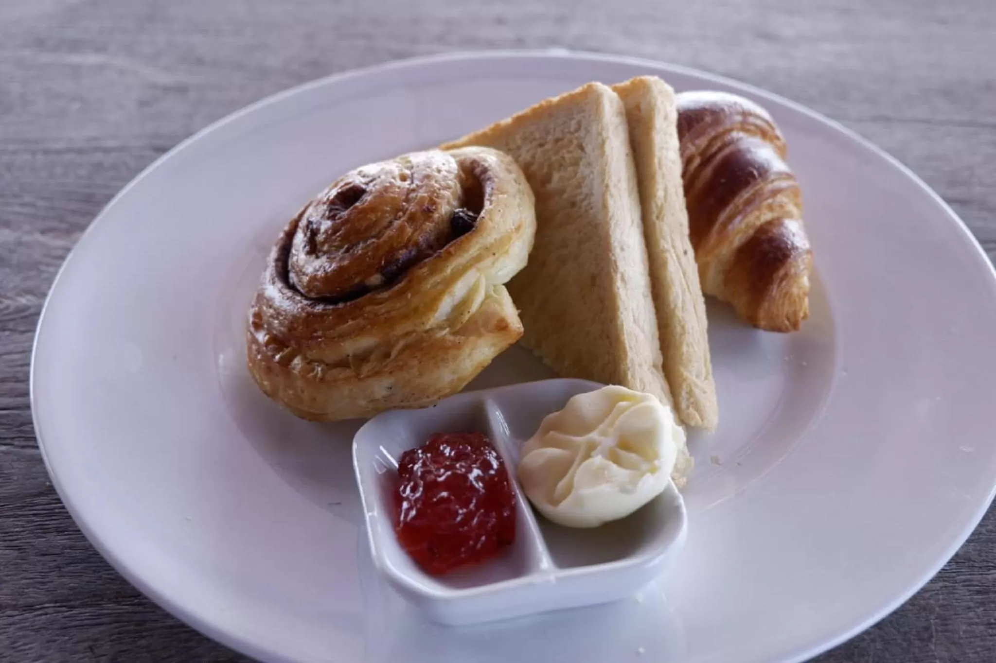 Food in Pemedal Beach Resort