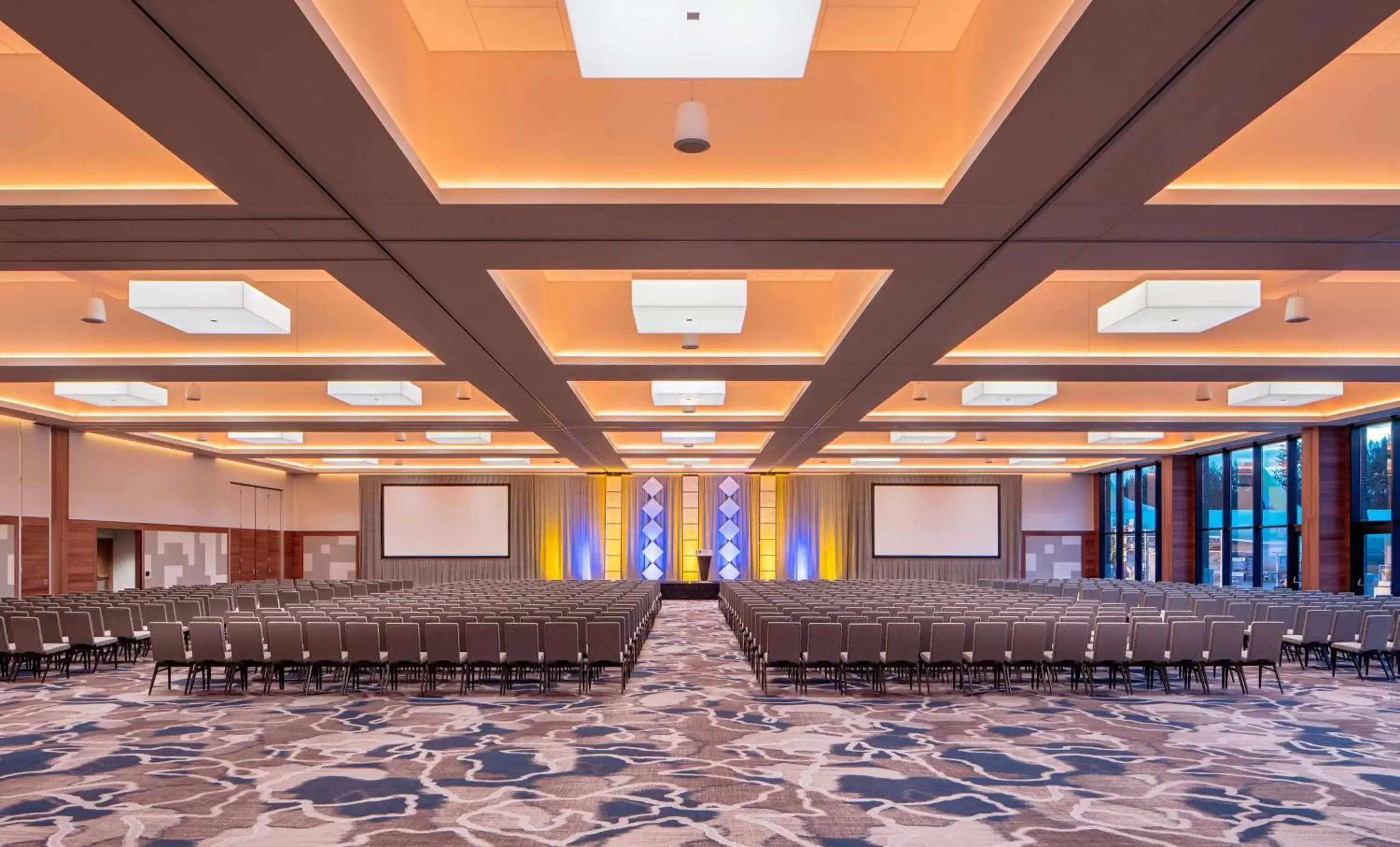 On site, Banquet Facilities in Hyatt Regency Lake Washington at Seattle's Southport
