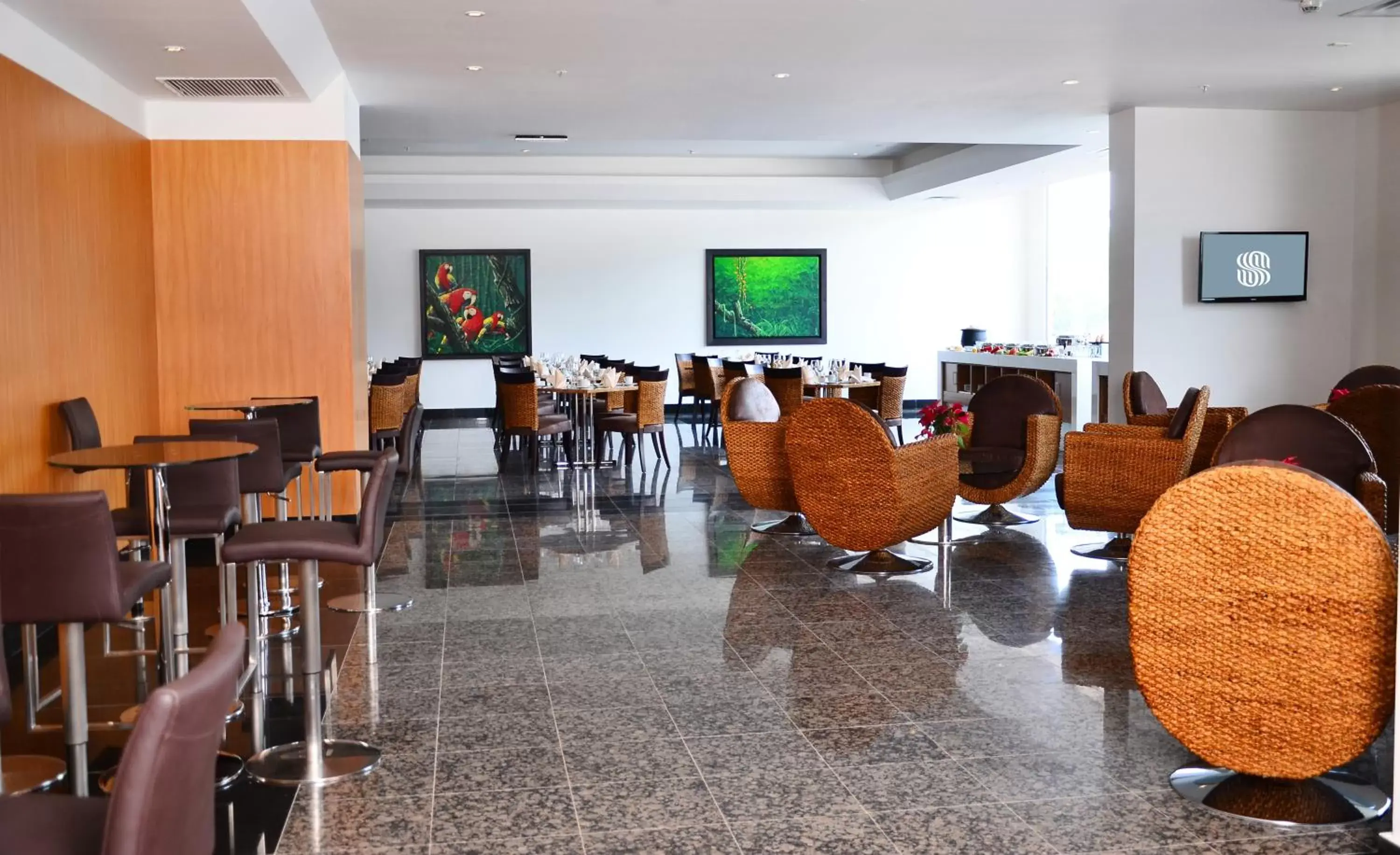 Lobby or reception, Restaurant/Places to Eat in GHL Hotel Grand Villavicencio