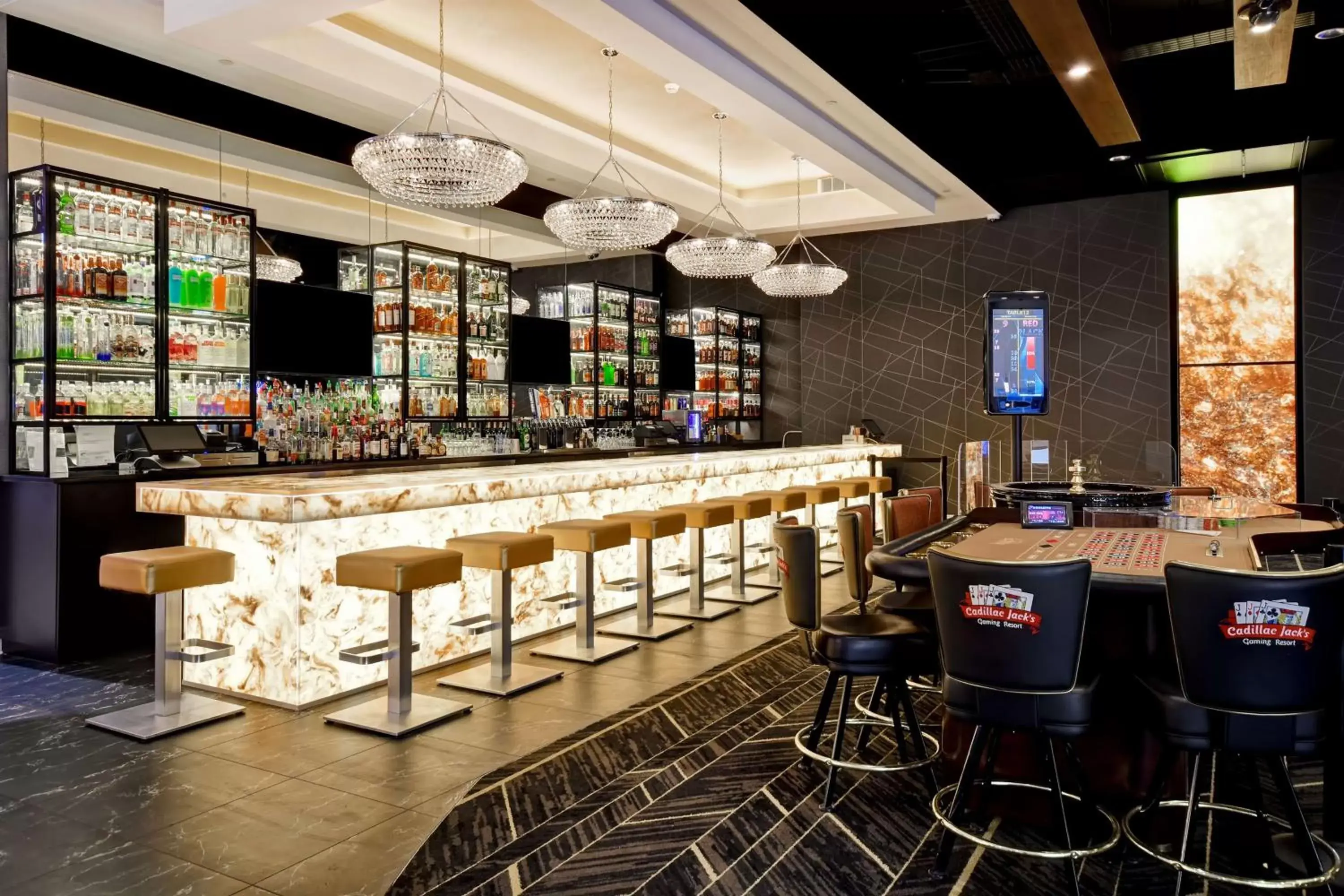 Lounge or bar, Lounge/Bar in DoubleTree by Hilton Deadwood at Cadillac Jack's