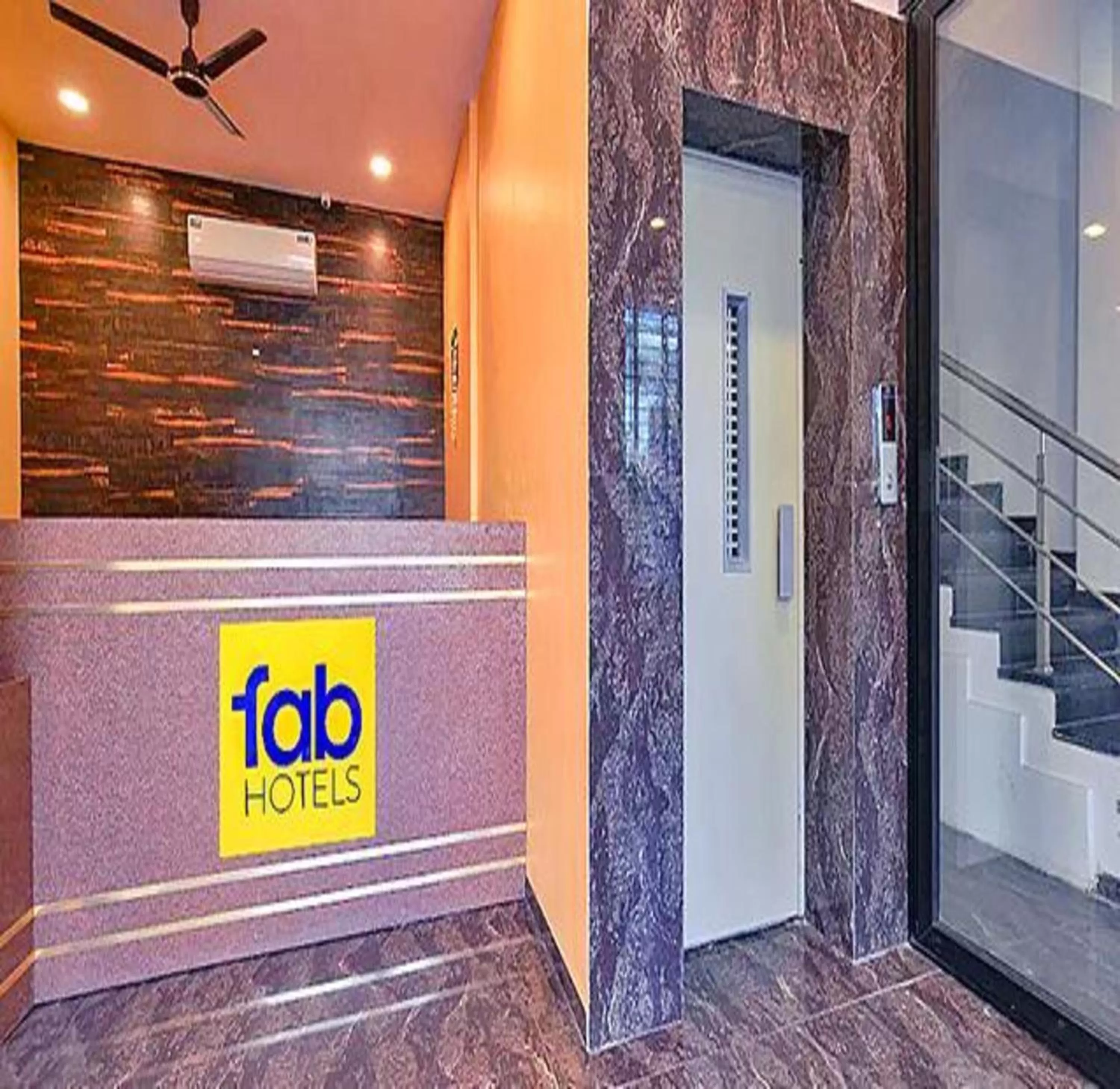 Lobby or reception, Property Logo/Sign in FabHotel Destiny 54