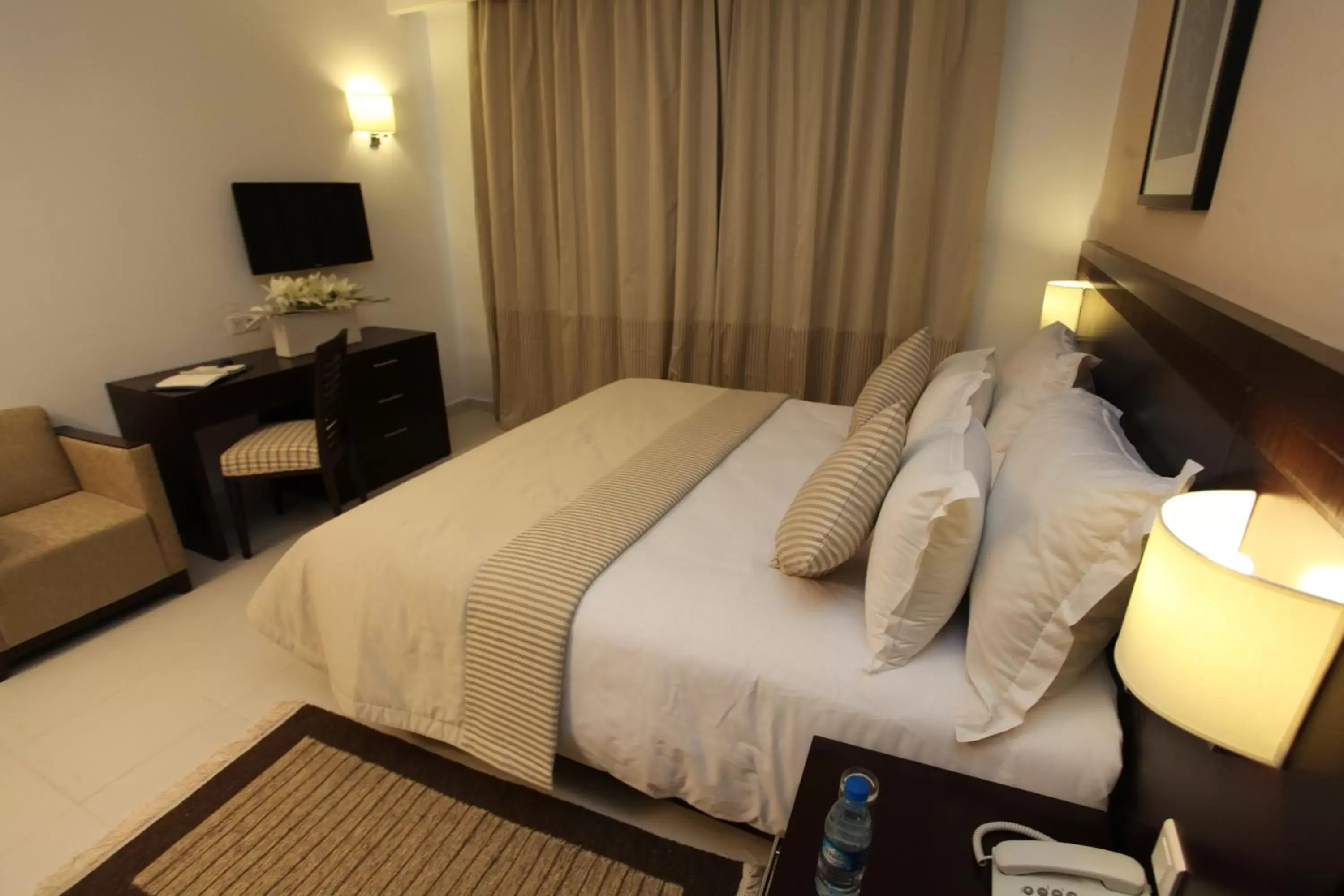 Bedroom, Bed in Le Corail Suites Hotel Bedroom, Bed in Le Corail Suites Hotel