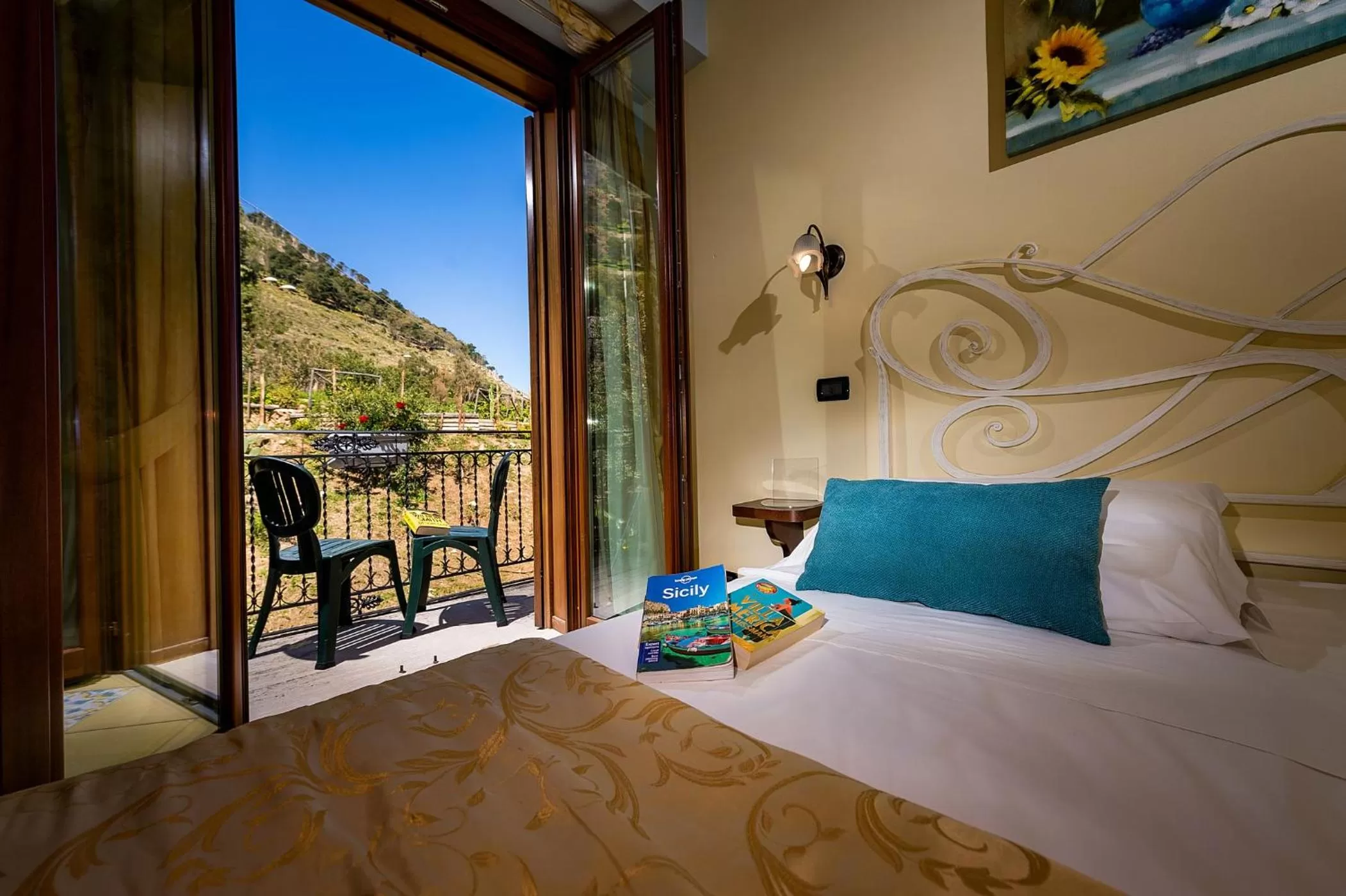 Bed in Hotel Cala Marina