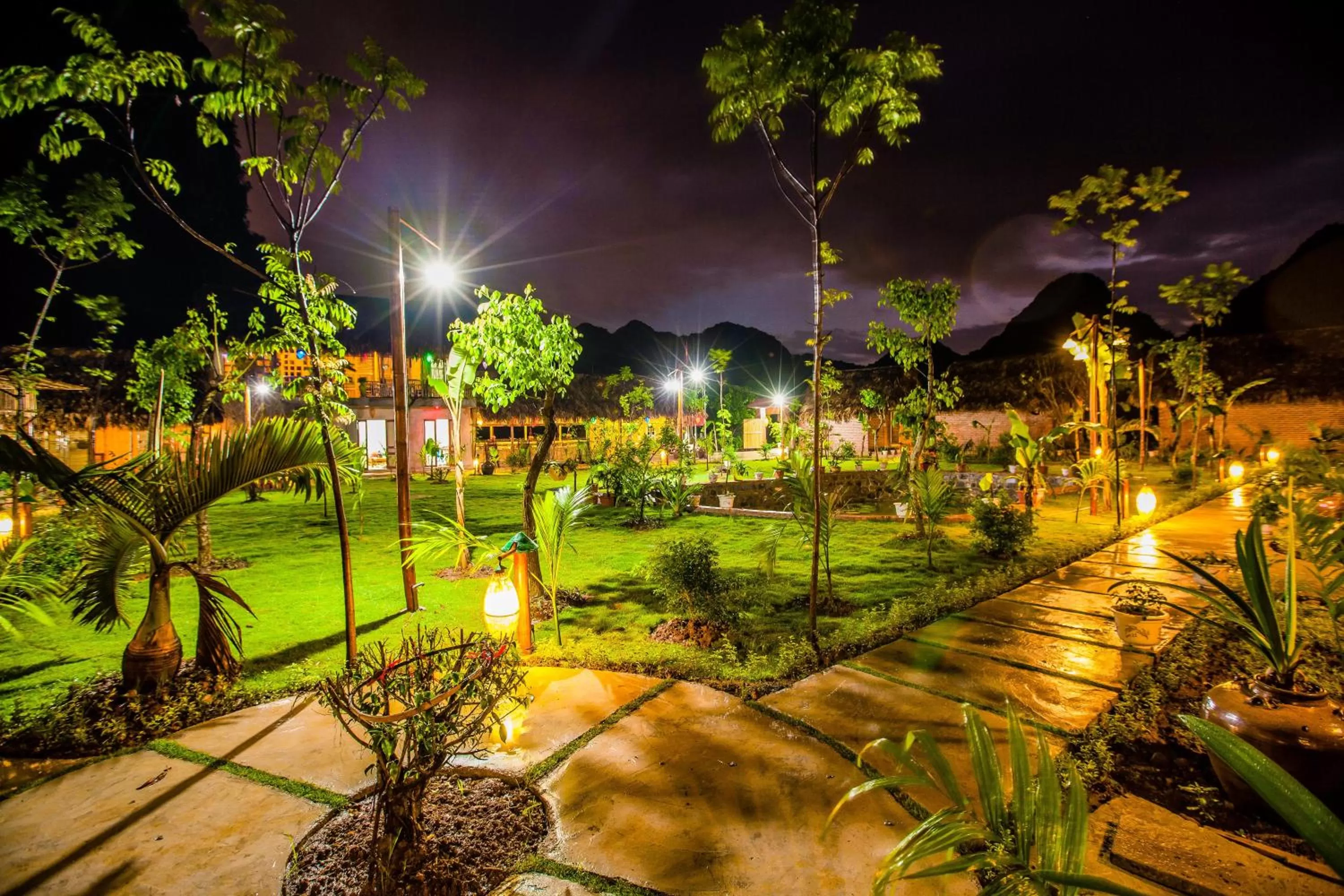 Night in Tam Coc Rice Fields Resort