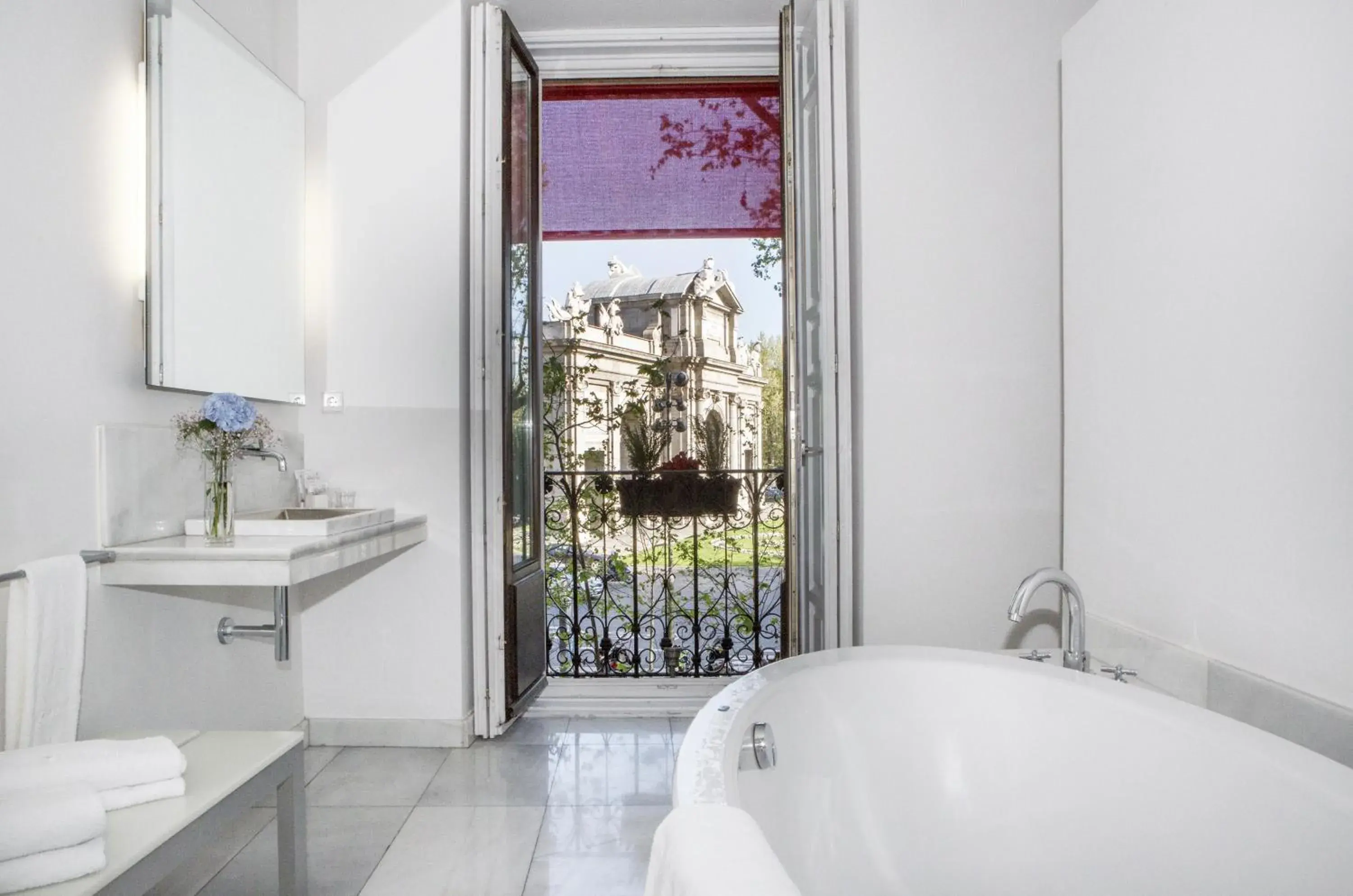 Bathroom in Hospes Puerta de Alcalá