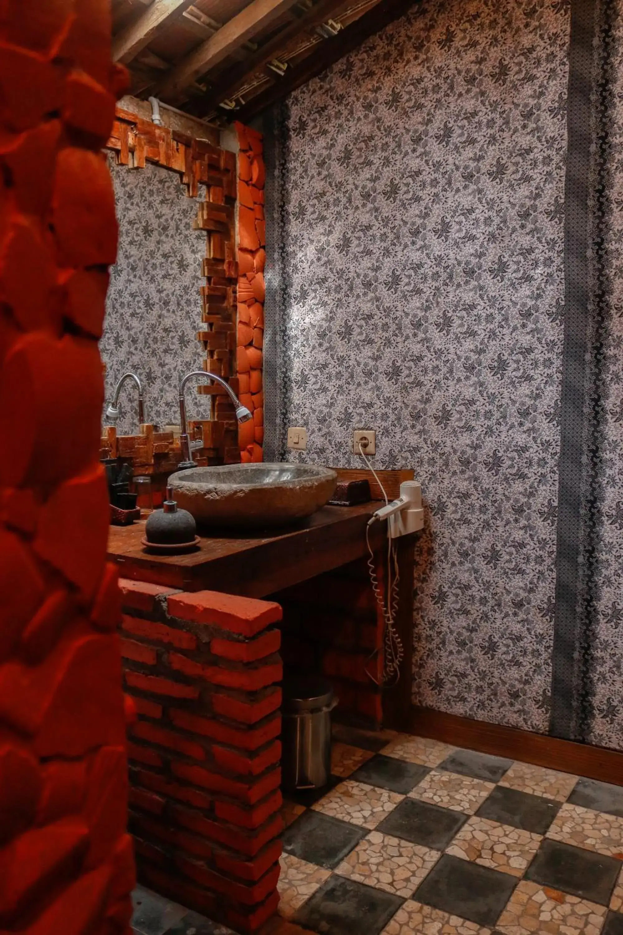 Bathroom in Rajaklana Resort and Spa