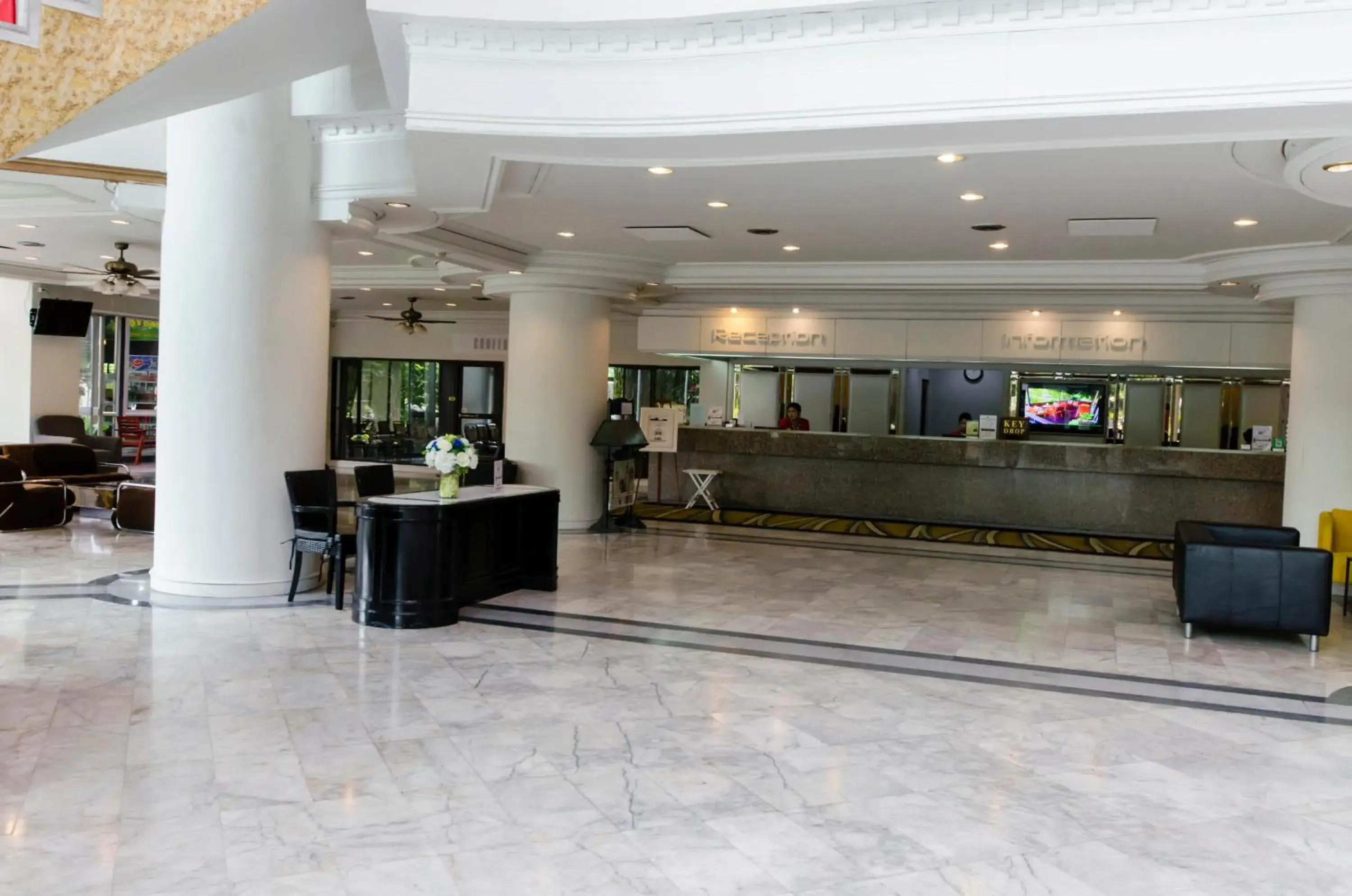 Lobby or reception, Lobby/Reception in First Pacific Hotel & Convention