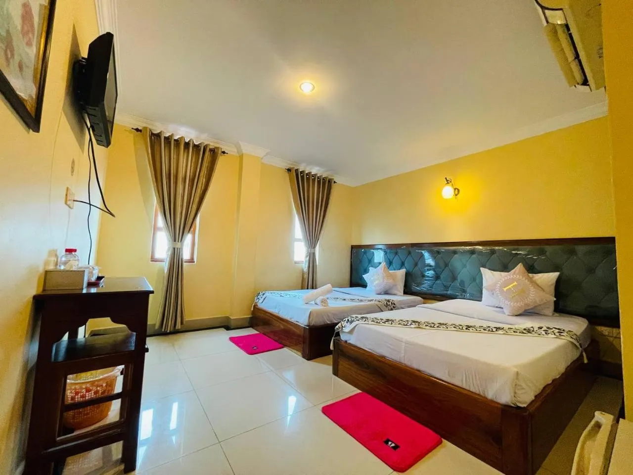 Bed in Spean Meas Hotel