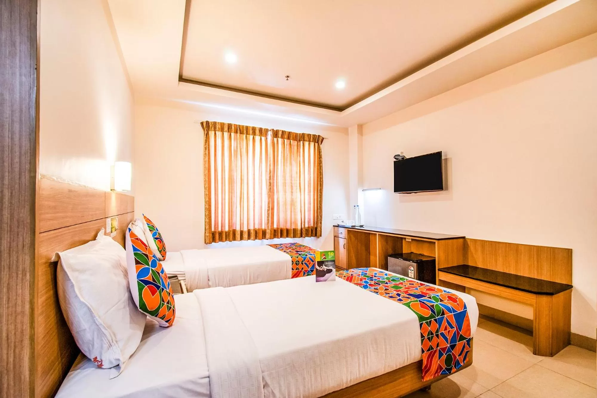 TV and multimedia, Bed in FabHotel Prime Royal Castle Gandhipuram