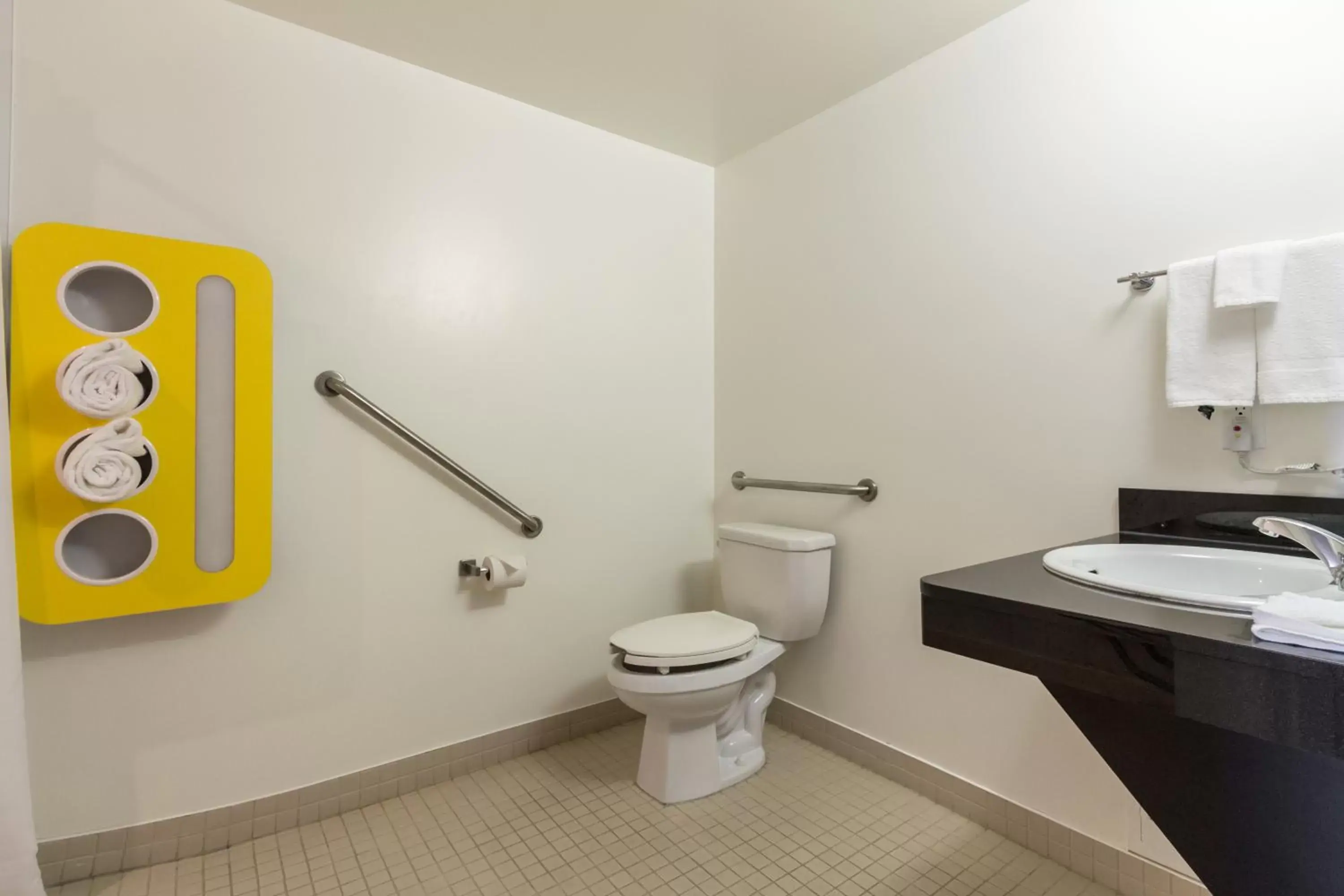 Bathroom in Motel 6-Kingston, ON