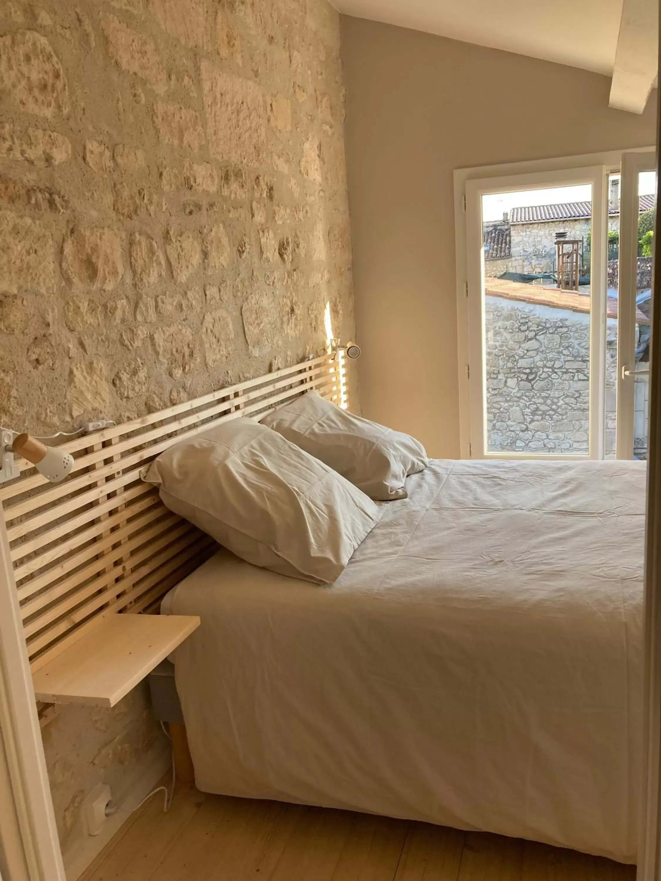 Bedroom, Bed in Le Clos des Grands Frênes