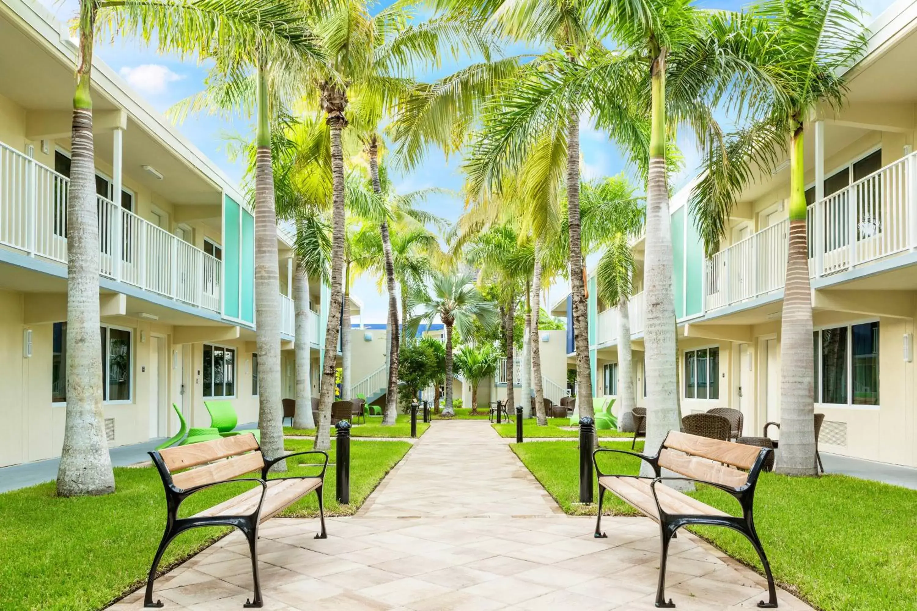Property building in Fairfield Inn & Suites by Marriott Key West at The Keys Collection