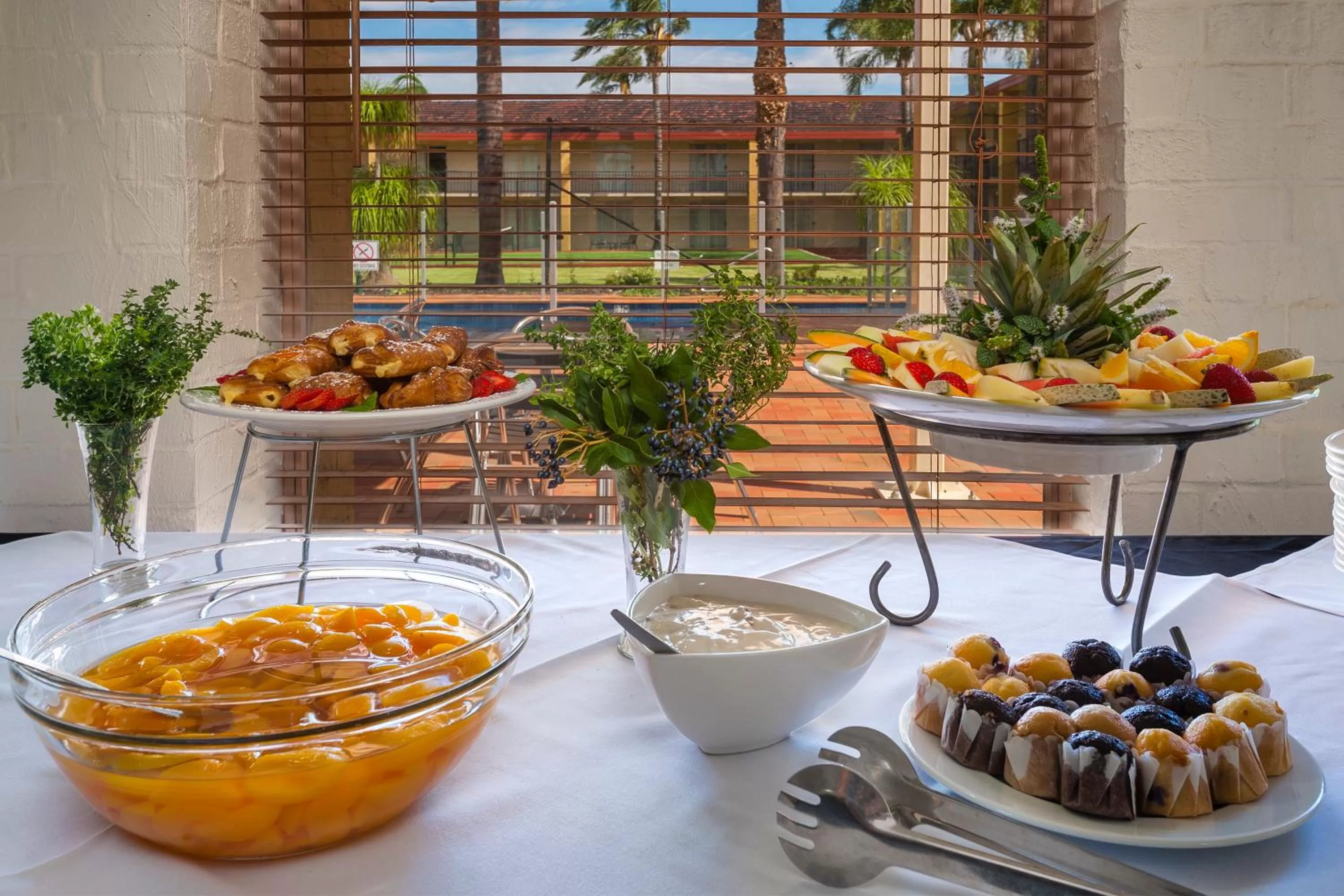 Food and drinks in Mildura Inlander Resort