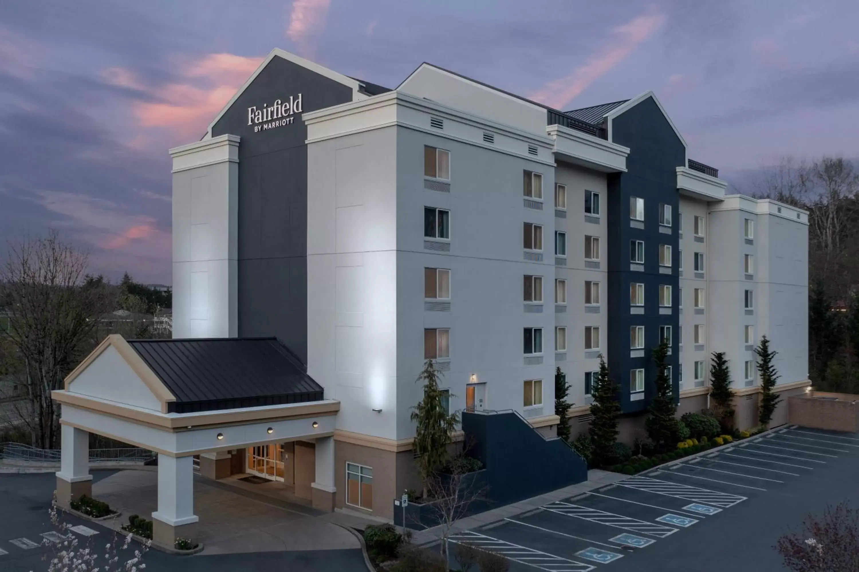 Property Building in Fairfield by Marriott Tacoma Puyallup