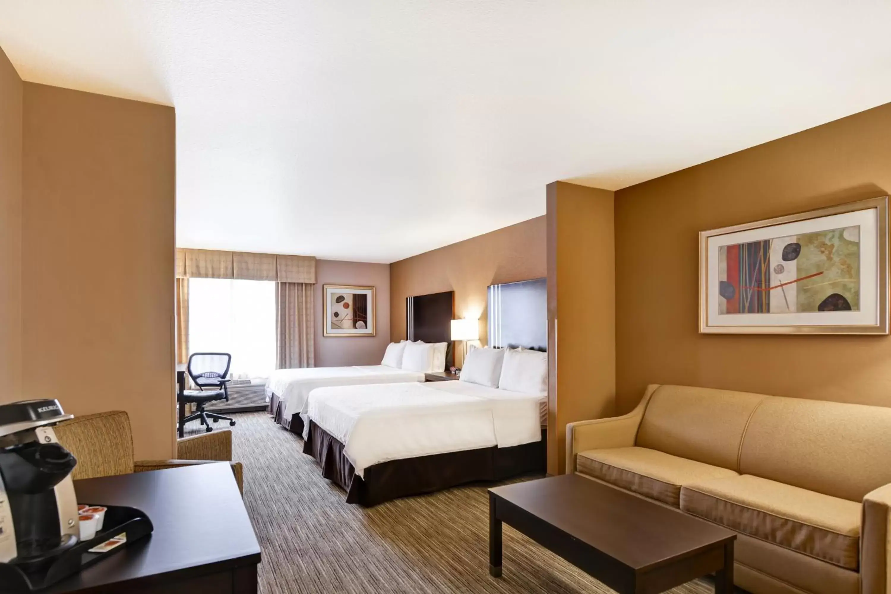 Photo of the whole room in Holiday Inn Express Hotel & Suites Milwaukee-New Berlin, an IHG Hotel