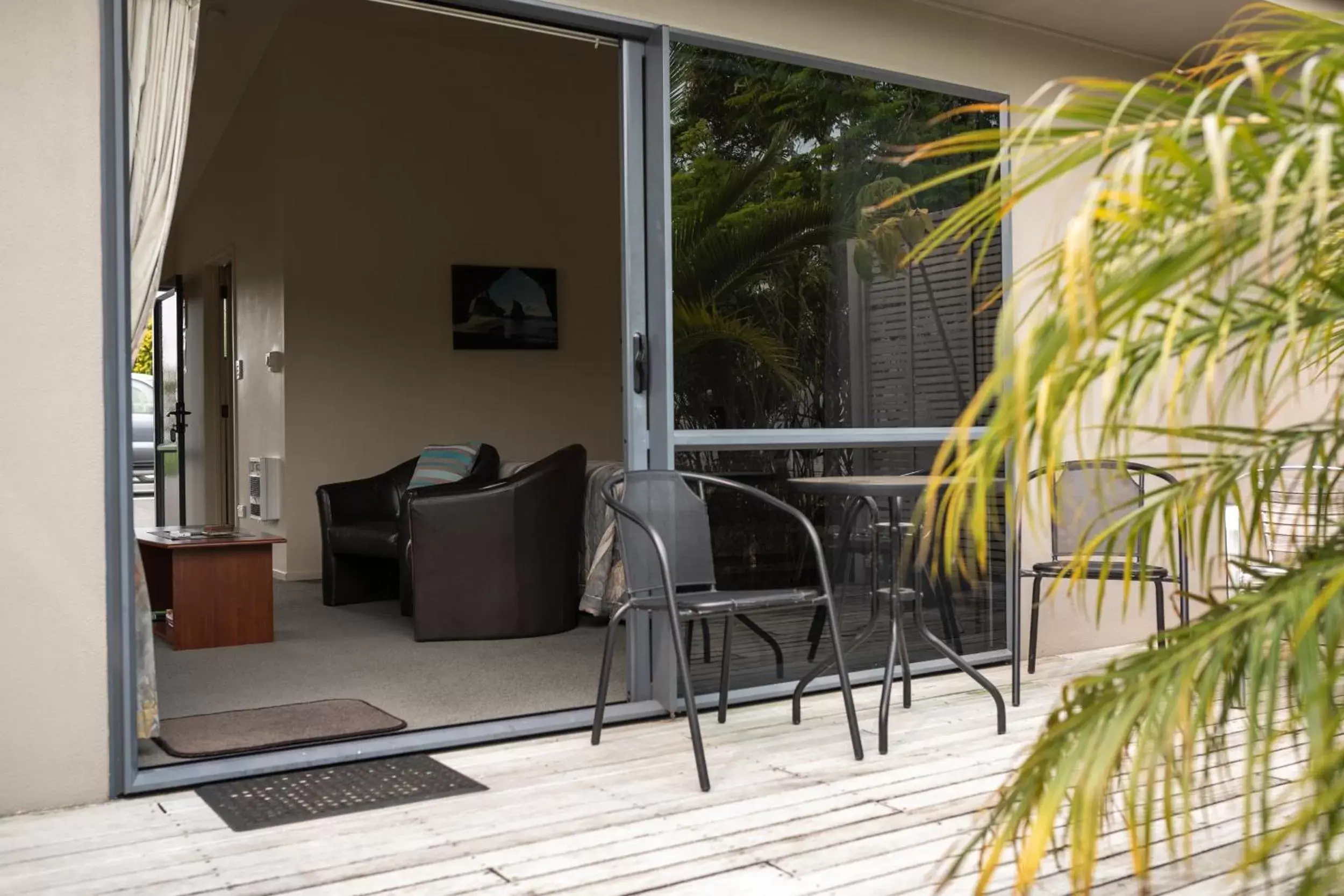 Balcony/Terrace in Peninsula Motel