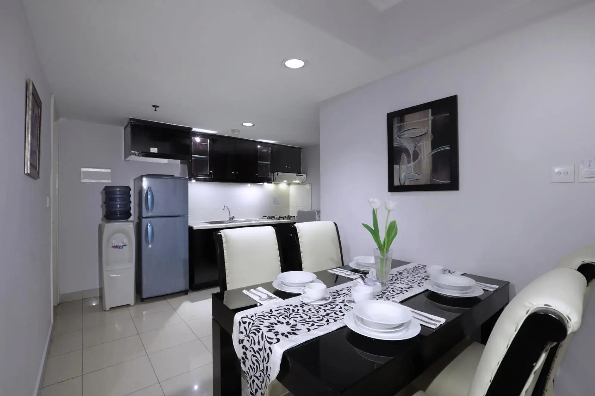 Dining Area in Horison Suite Residences Rasuna Jakarta