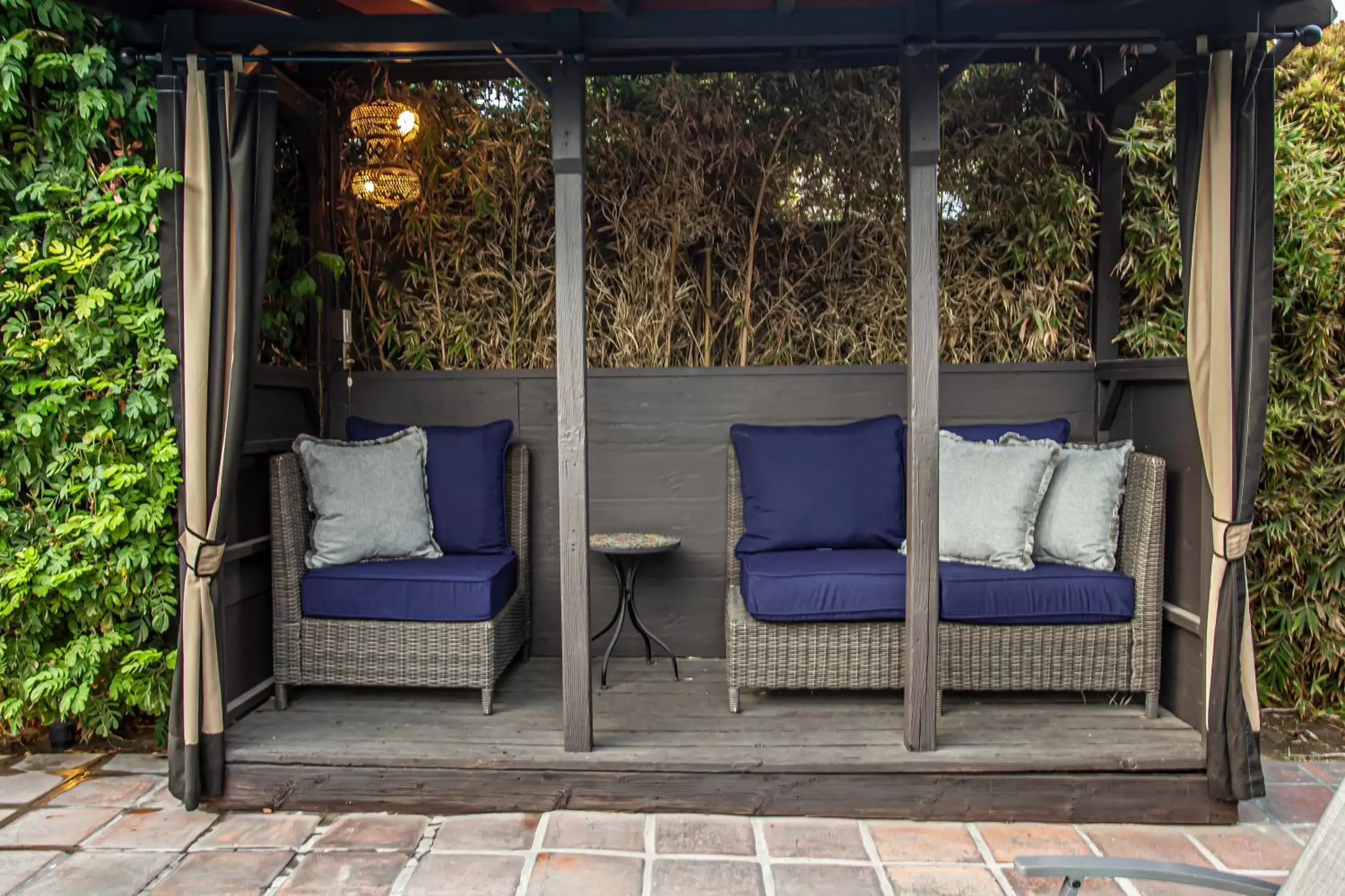 Seating Area in Hotel California