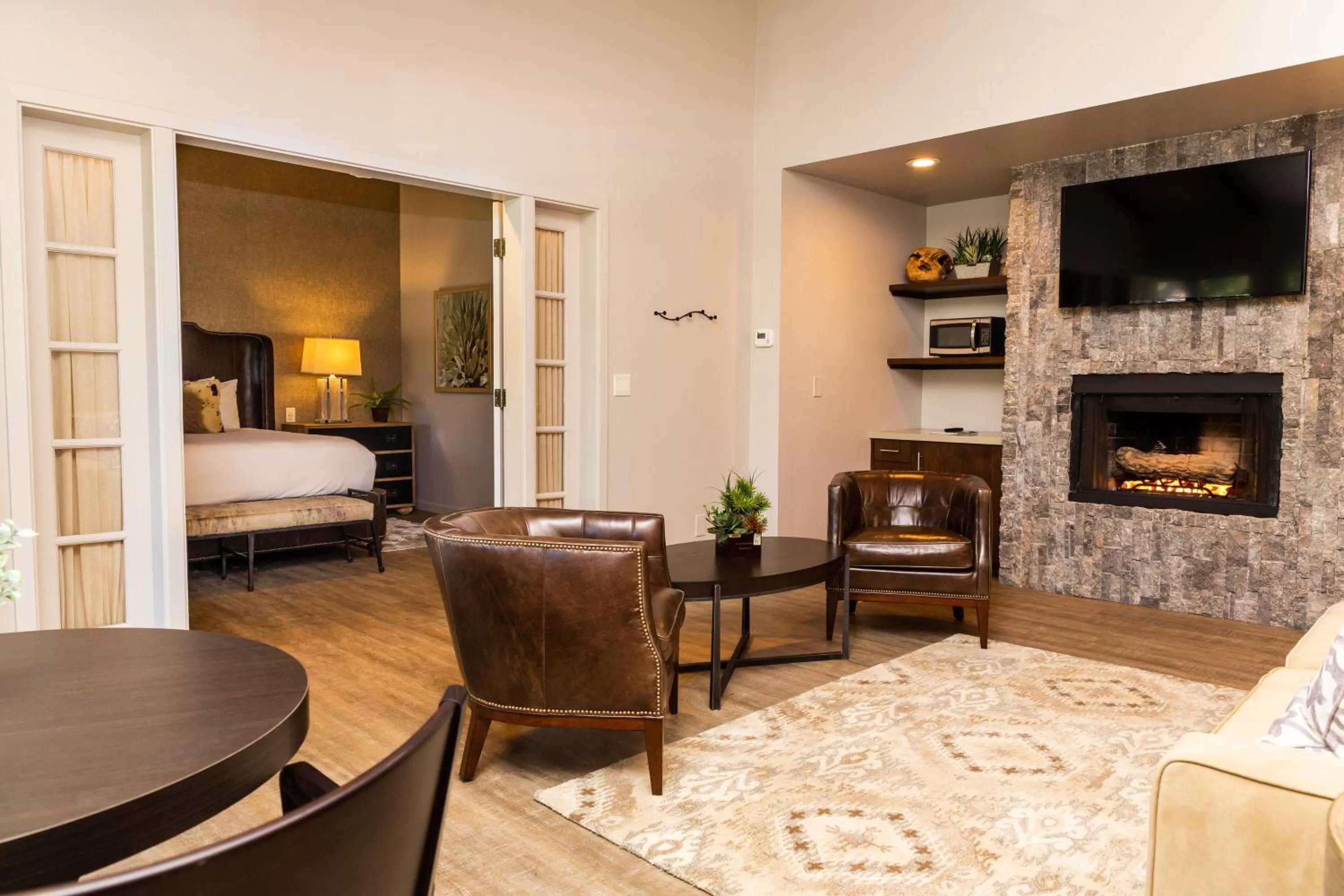 Bed in The Inn at Pasatiempo